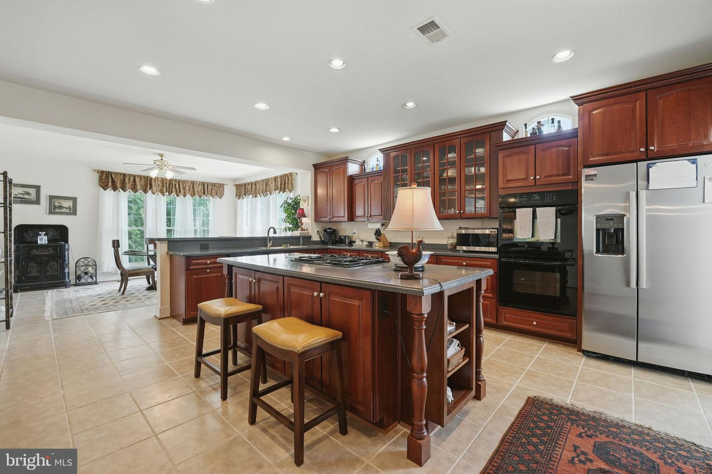 4801 GRAND MASTERS WAY, WOODBRIDGE, Virginia 22192, 5 Bedrooms Bedrooms, ,4 BathroomsBathrooms,Residential,For sale,4801 GRAND MASTERS WAY,VAPW2096610 MLS # VAPW2096610