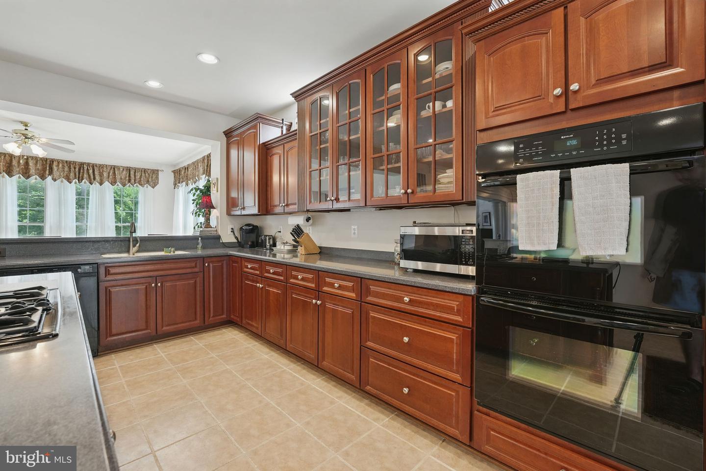 4801 GRAND MASTERS WAY, WOODBRIDGE, Virginia 22192, 5 Bedrooms Bedrooms, ,4 BathroomsBathrooms,Residential,For sale,4801 GRAND MASTERS WAY,VAPW2096610 MLS # VAPW2096610