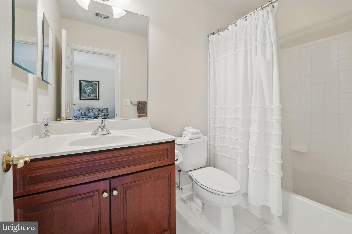 4801 GRAND MASTERS WAY, WOODBRIDGE, Virginia 22192, 5 Bedrooms Bedrooms, ,4 BathroomsBathrooms,Residential,For sale,4801 GRAND MASTERS WAY,VAPW2096610 MLS # VAPW2096610