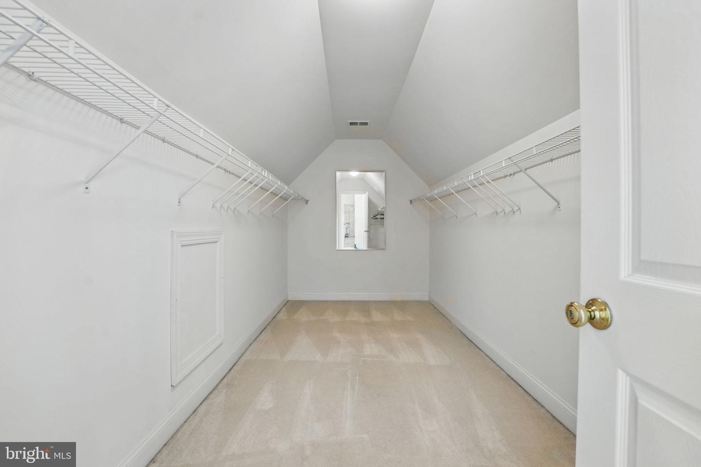 4801 GRAND MASTERS WAY, WOODBRIDGE, Virginia 22192, 5 Bedrooms Bedrooms, ,4 BathroomsBathrooms,Residential,For sale,4801 GRAND MASTERS WAY,VAPW2096610 MLS # VAPW2096610