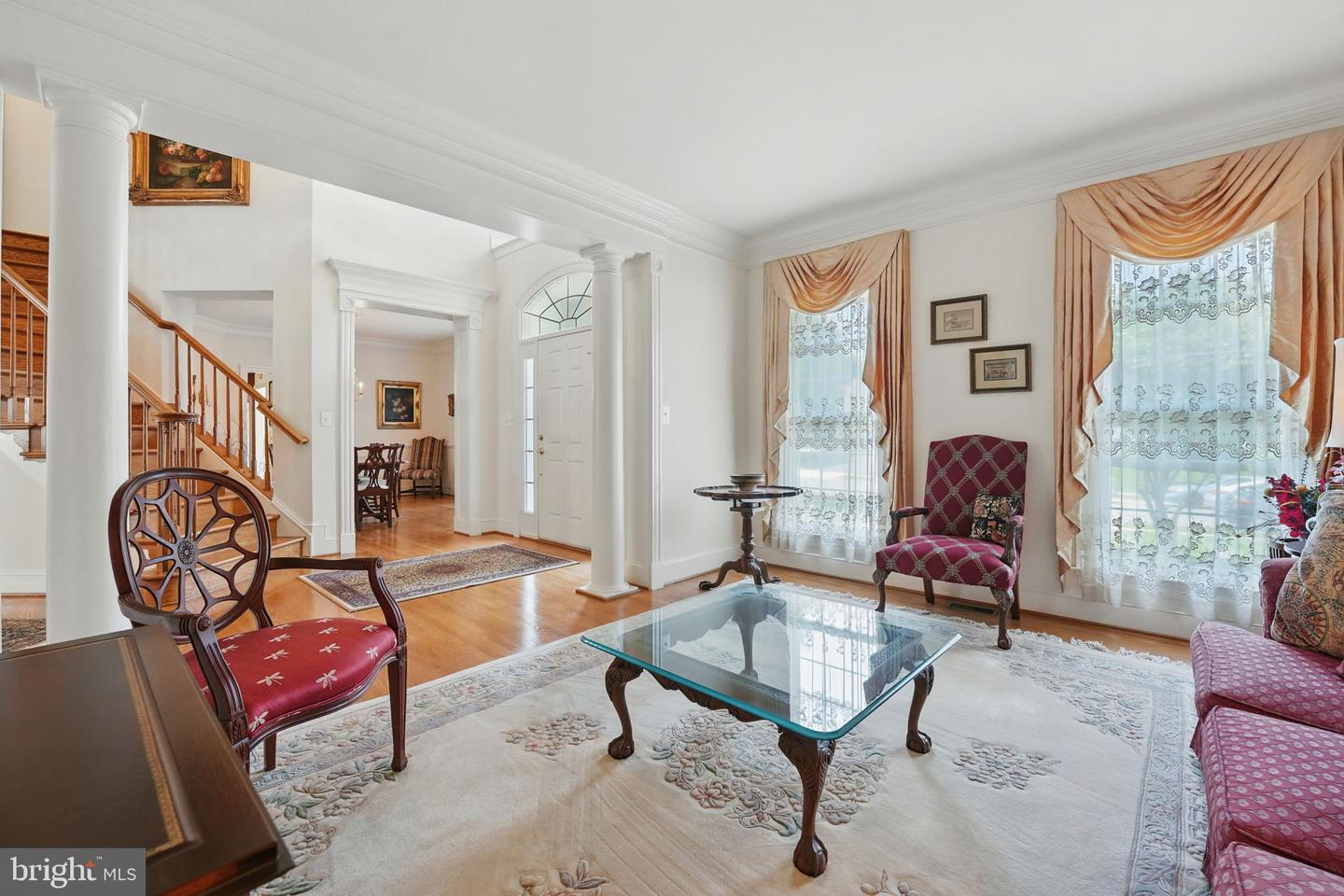 4801 GRAND MASTERS WAY, WOODBRIDGE, Virginia 22192, 5 Bedrooms Bedrooms, ,4 BathroomsBathrooms,Residential,For sale,4801 GRAND MASTERS WAY,VAPW2096610 MLS # VAPW2096610