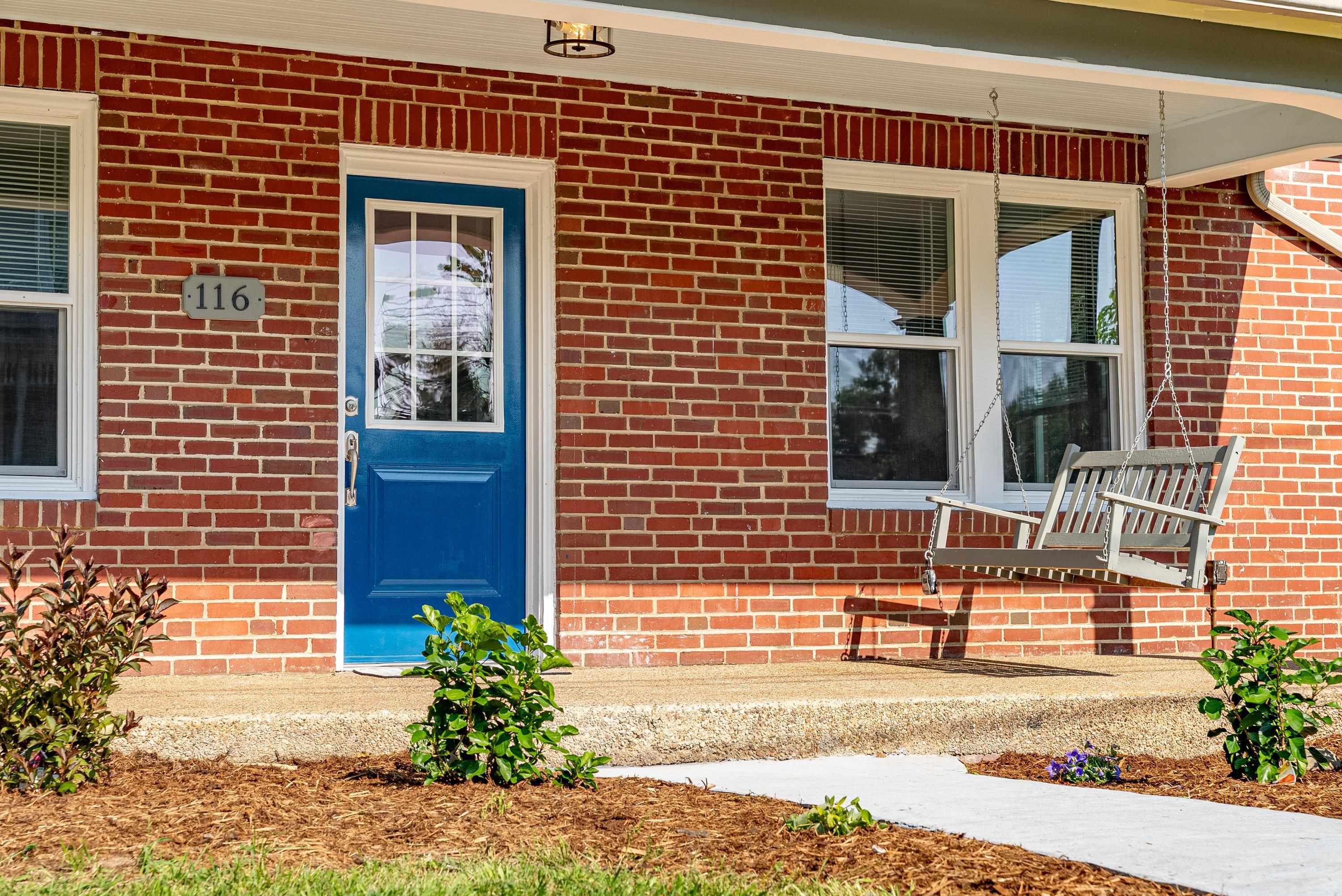 116 LINVILLE AVE, BROADWAY, Virginia 22815, 6 Bedrooms Bedrooms, ,2 BathroomsBathrooms,Residential,116 LINVILLE AVE,667325 MLS # 667325