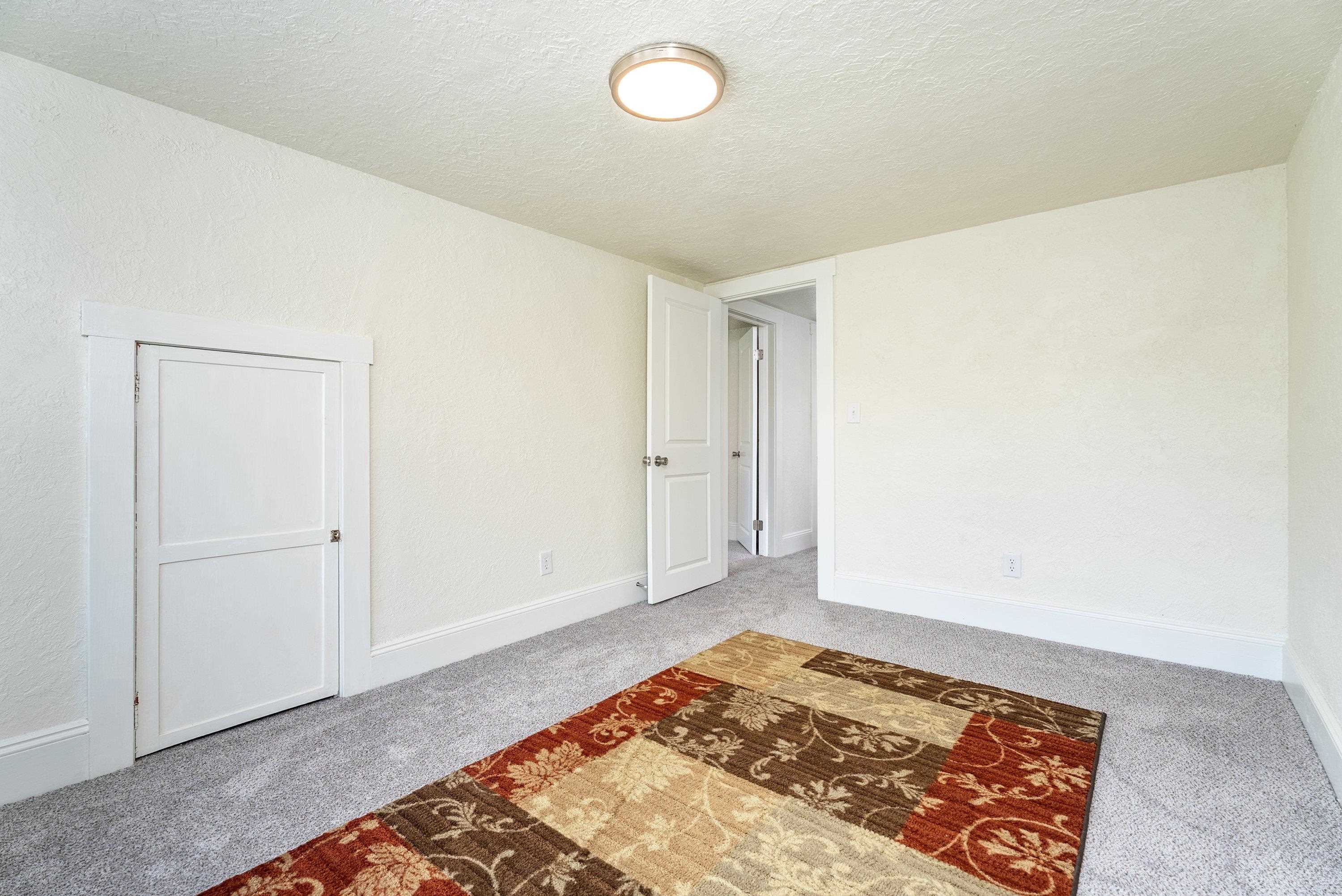 116 LINVILLE AVE, BROADWAY, Virginia 22815, 6 Bedrooms Bedrooms, ,2 BathroomsBathrooms,Residential,116 LINVILLE AVE,667325 MLS # 667325