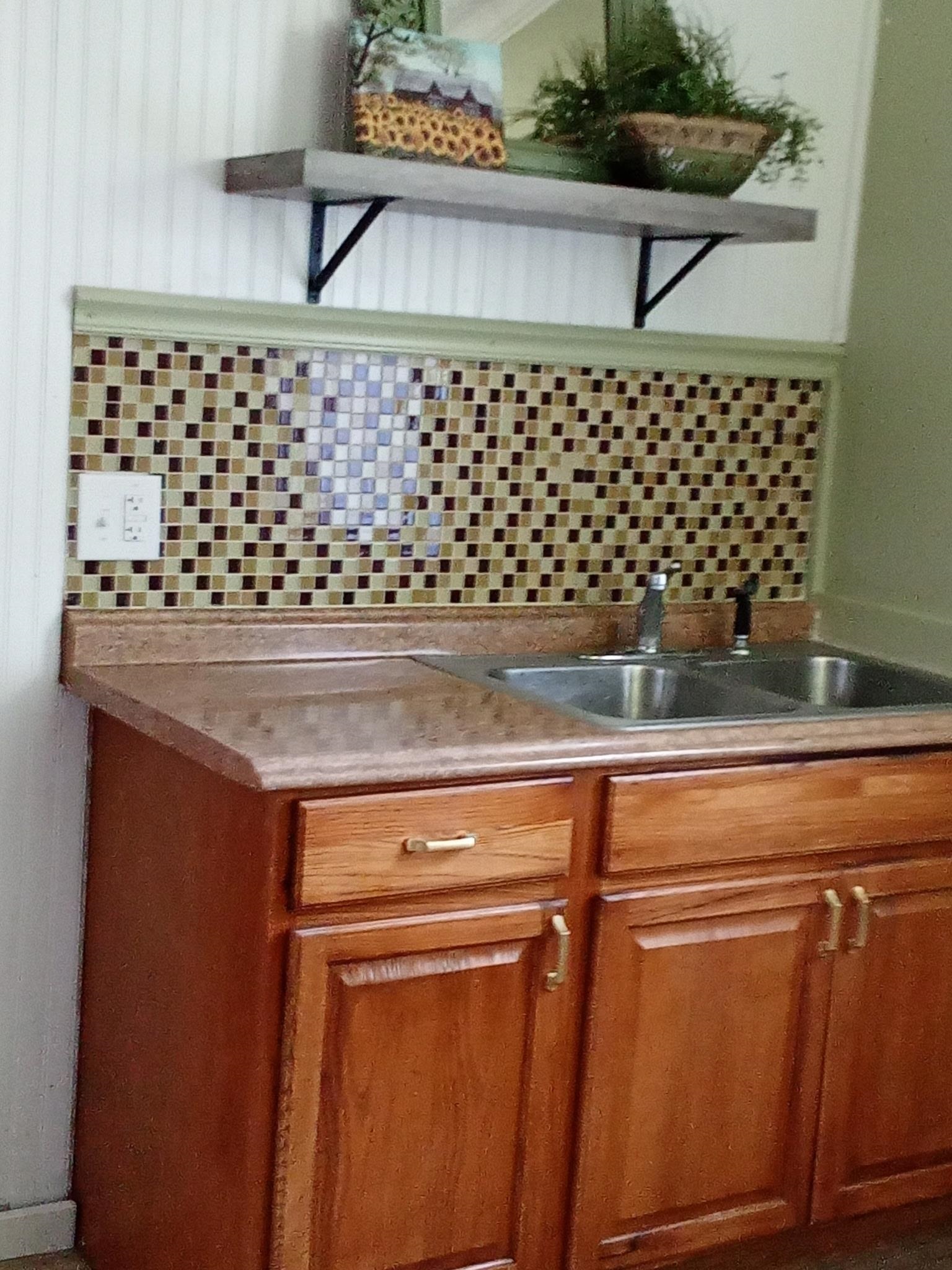 606 WINTHROP ST, STAUNTON, Virginia 24401, 3 Bedrooms Bedrooms, ,1 BathroomBathrooms,Residential,606 WINTHROP ST,667333 MLS # 667333