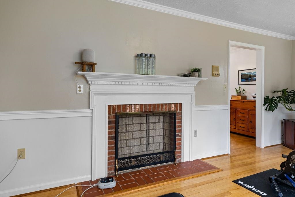 2073 HOWARDSVILLE TPKE, LYNDHURST, Virginia 22952, 3 Bedrooms Bedrooms, ,3 BathroomsBathrooms,Residential,2073 HOWARDSVILLE TPKE,667338 MLS # 667338