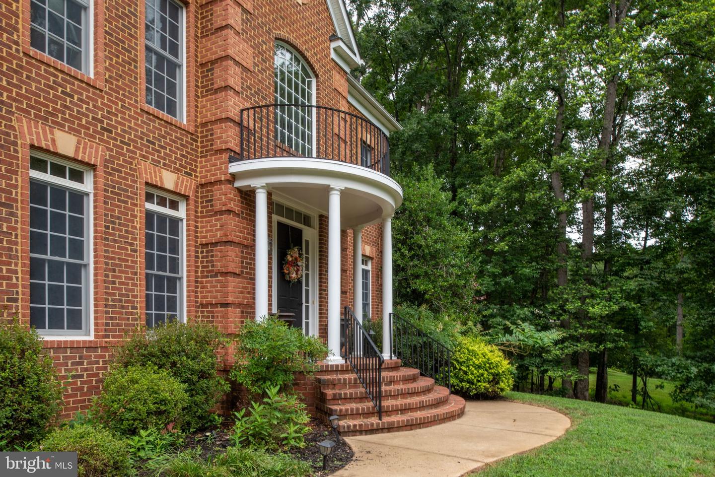 13520 5TH CORPS LN, FREDERICKSBURG, Virginia 22407, 4 Bedrooms Bedrooms, ,3 BathroomsBathrooms,Residential,For sale,13520 5TH CORPS LN,VASP2034438 MLS # VASP2034438