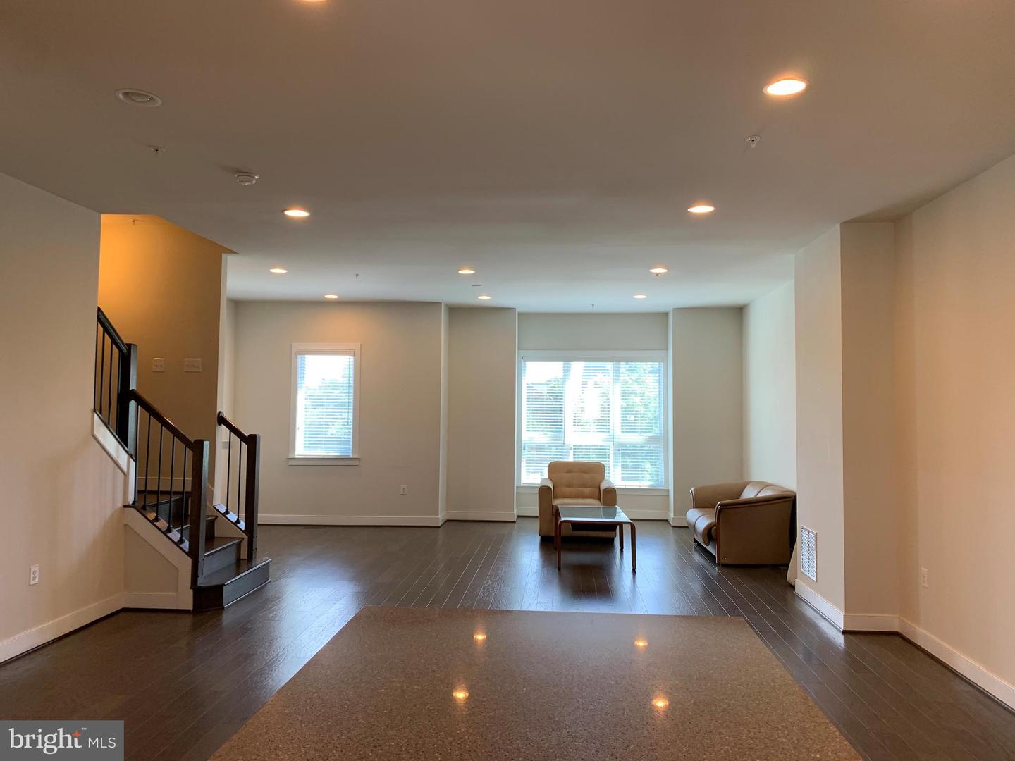 1820 POTOMAC AVE, ALEXANDRIA, Virginia 22301, 3 Bedrooms Bedrooms, ,4 BathroomsBathrooms,Residential,For sale,1820 POTOMAC AVE,VAAX2047308 MLS # VAAX2047308