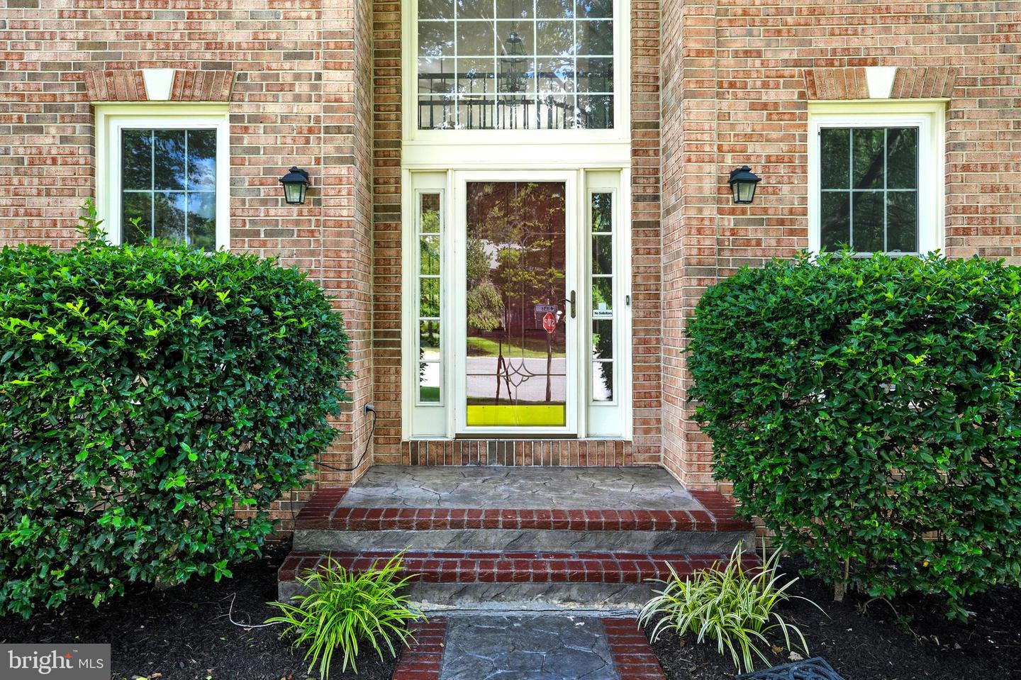 4914 EDGE ROCK DR, CHANTILLY, Virginia 20151, 4 Bedrooms Bedrooms, ,3 BathroomsBathrooms,Residential,For sale,4914 EDGE ROCK DR,VAFX2255094 MLS # VAFX2255094