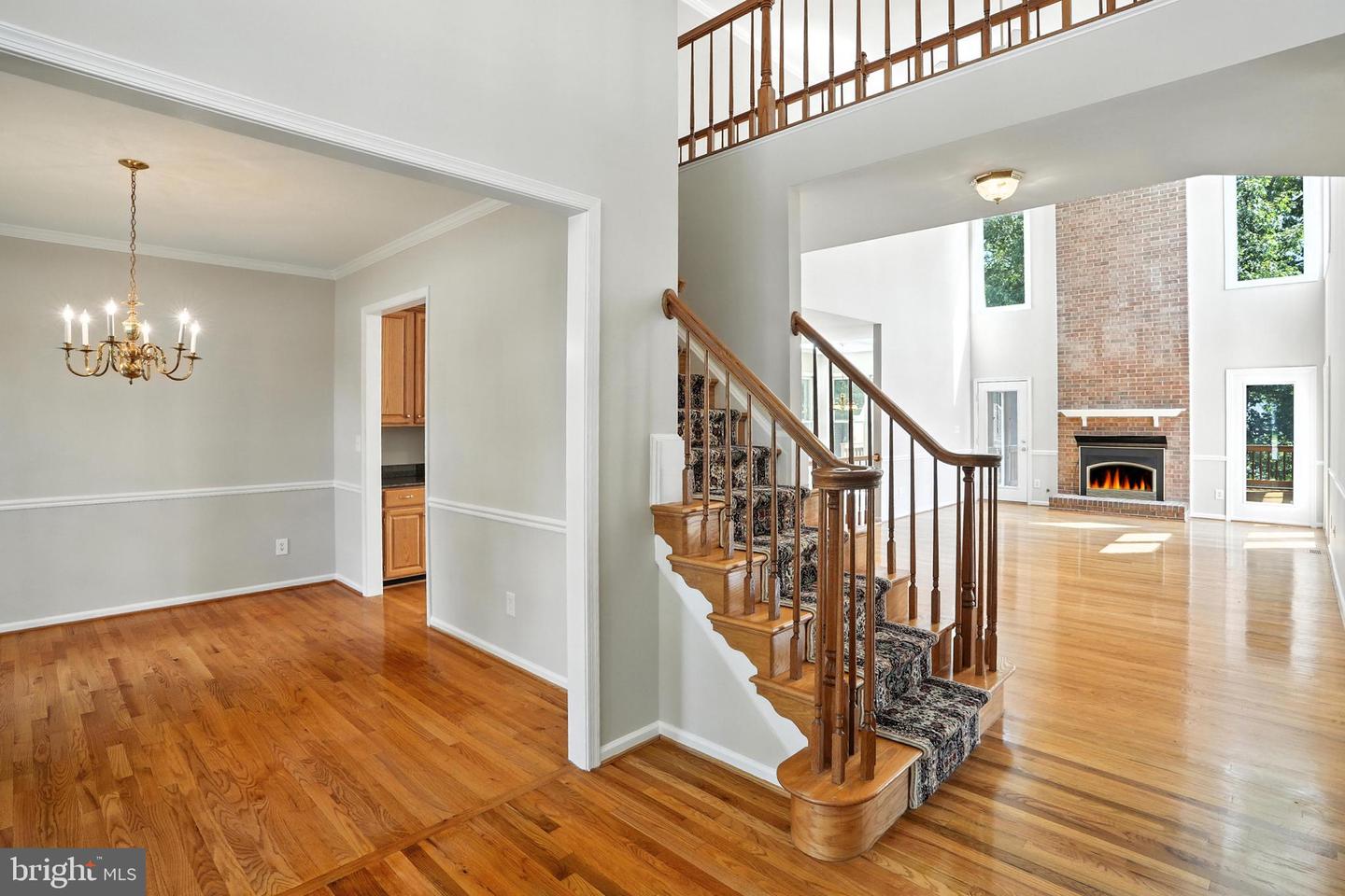 4914 EDGE ROCK DR, CHANTILLY, Virginia 20151, 4 Bedrooms Bedrooms, ,3 BathroomsBathrooms,Residential,For sale,4914 EDGE ROCK DR,VAFX2255094 MLS # VAFX2255094