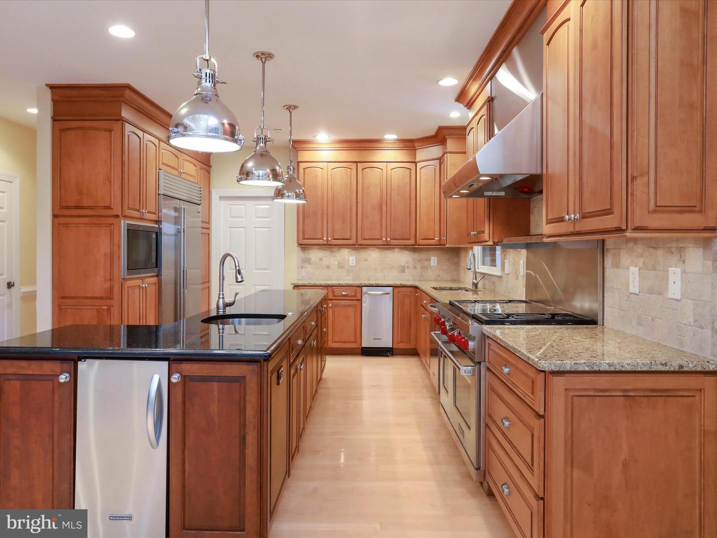 325 WINDSOR LN, WINCHESTER, Virginia 22602, 5 Bedrooms Bedrooms, ,4 BathroomsBathrooms,Residential,For sale,325 WINDSOR LN,VAFV2035416 MLS # VAFV2035416
