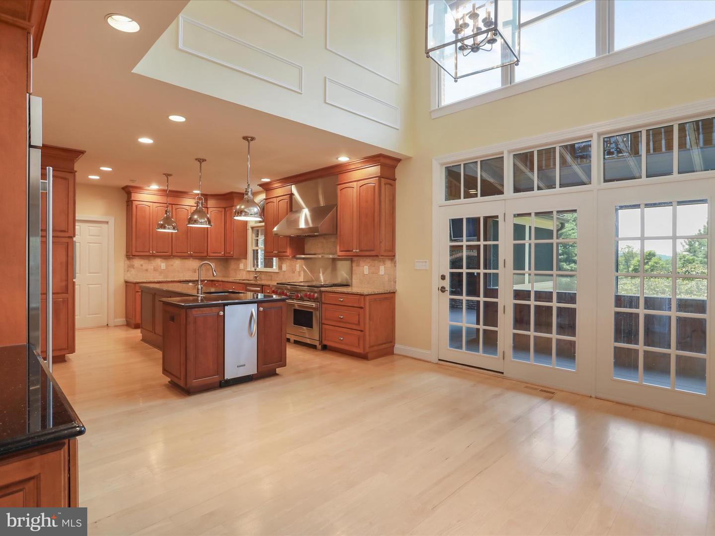 325 WINDSOR LN, WINCHESTER, Virginia 22602, 5 Bedrooms Bedrooms, ,4 BathroomsBathrooms,Residential,For sale,325 WINDSOR LN,VAFV2035416 MLS # VAFV2035416