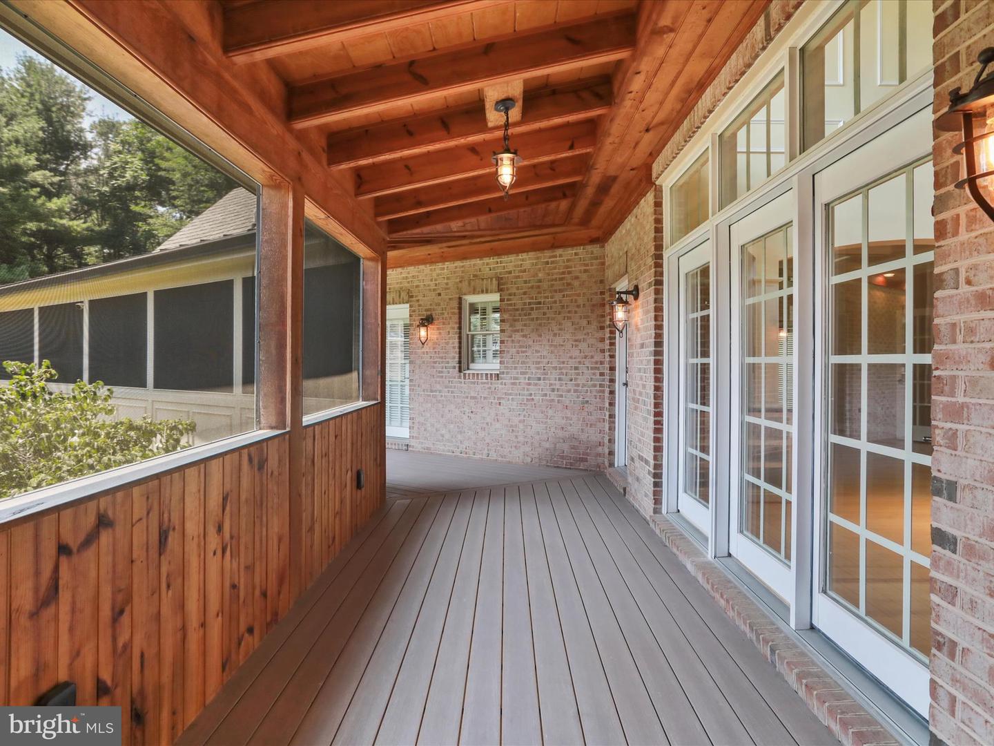 325 WINDSOR LN, WINCHESTER, Virginia 22602, 5 Bedrooms Bedrooms, ,4 BathroomsBathrooms,Residential,For sale,325 WINDSOR LN,VAFV2035416 MLS # VAFV2035416