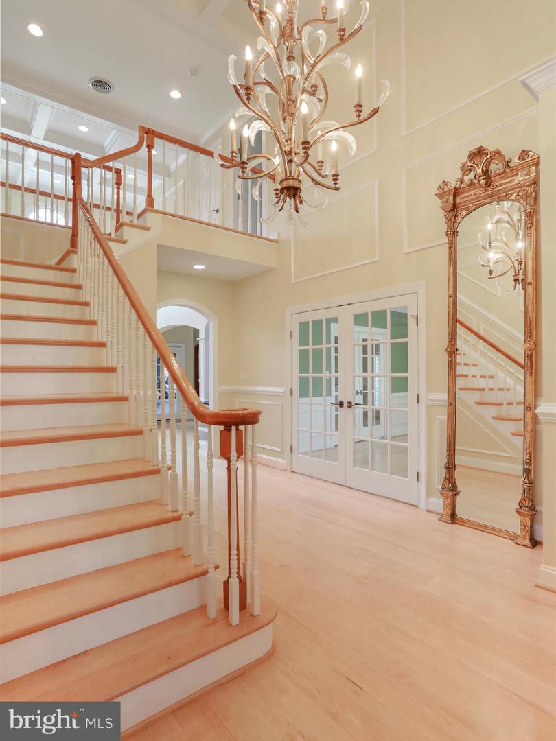 325 WINDSOR LN, WINCHESTER, Virginia 22602, 5 Bedrooms Bedrooms, ,4 BathroomsBathrooms,Residential,For sale,325 WINDSOR LN,VAFV2035416 MLS # VAFV2035416