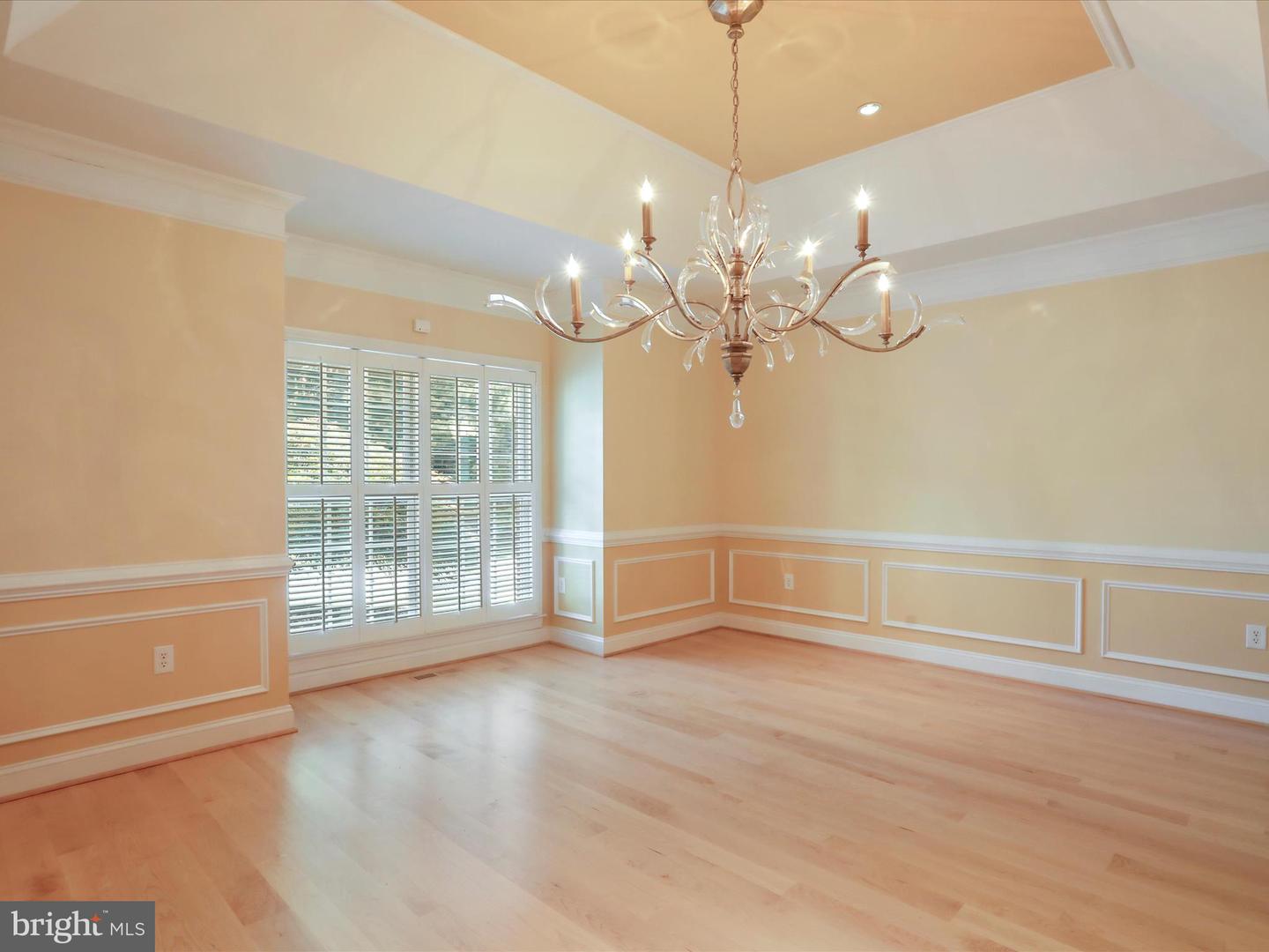 325 WINDSOR LN, WINCHESTER, Virginia 22602, 5 Bedrooms Bedrooms, ,4 BathroomsBathrooms,Residential,For sale,325 WINDSOR LN,VAFV2035416 MLS # VAFV2035416