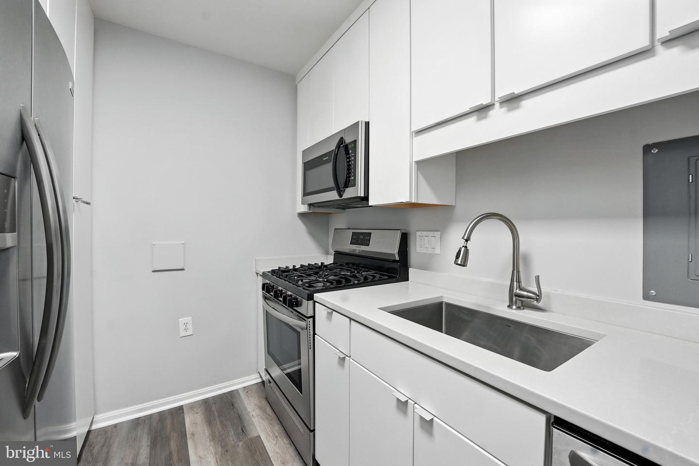 10723 W WEST DR #103, FAIRFAX, Virginia 22030, 2 Bedrooms Bedrooms, ,1 BathroomBathrooms,Residential,For sale,10723 W WEST DR #103,VAFC2006646 MLS # VAFC2006646