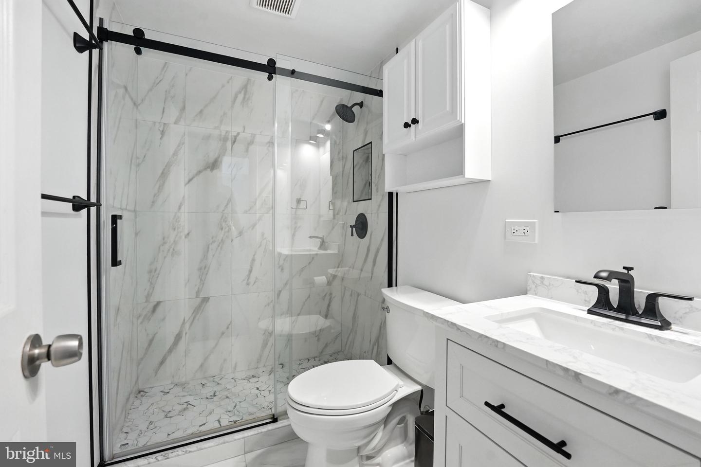 10723 W WEST DR #103, FAIRFAX, Virginia 22030, 2 Bedrooms Bedrooms, ,1 BathroomBathrooms,Residential,For sale,10723 W WEST DR #103,VAFC2006646 MLS # VAFC2006646