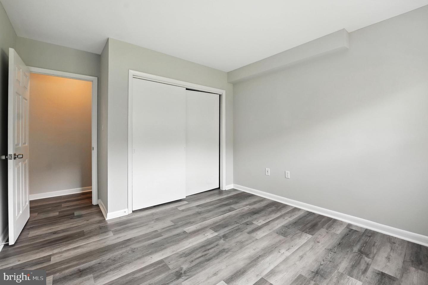 10723 W WEST DR #103, FAIRFAX, Virginia 22030, 2 Bedrooms Bedrooms, ,1 BathroomBathrooms,Residential,For sale,10723 W WEST DR #103,VAFC2006646 MLS # VAFC2006646