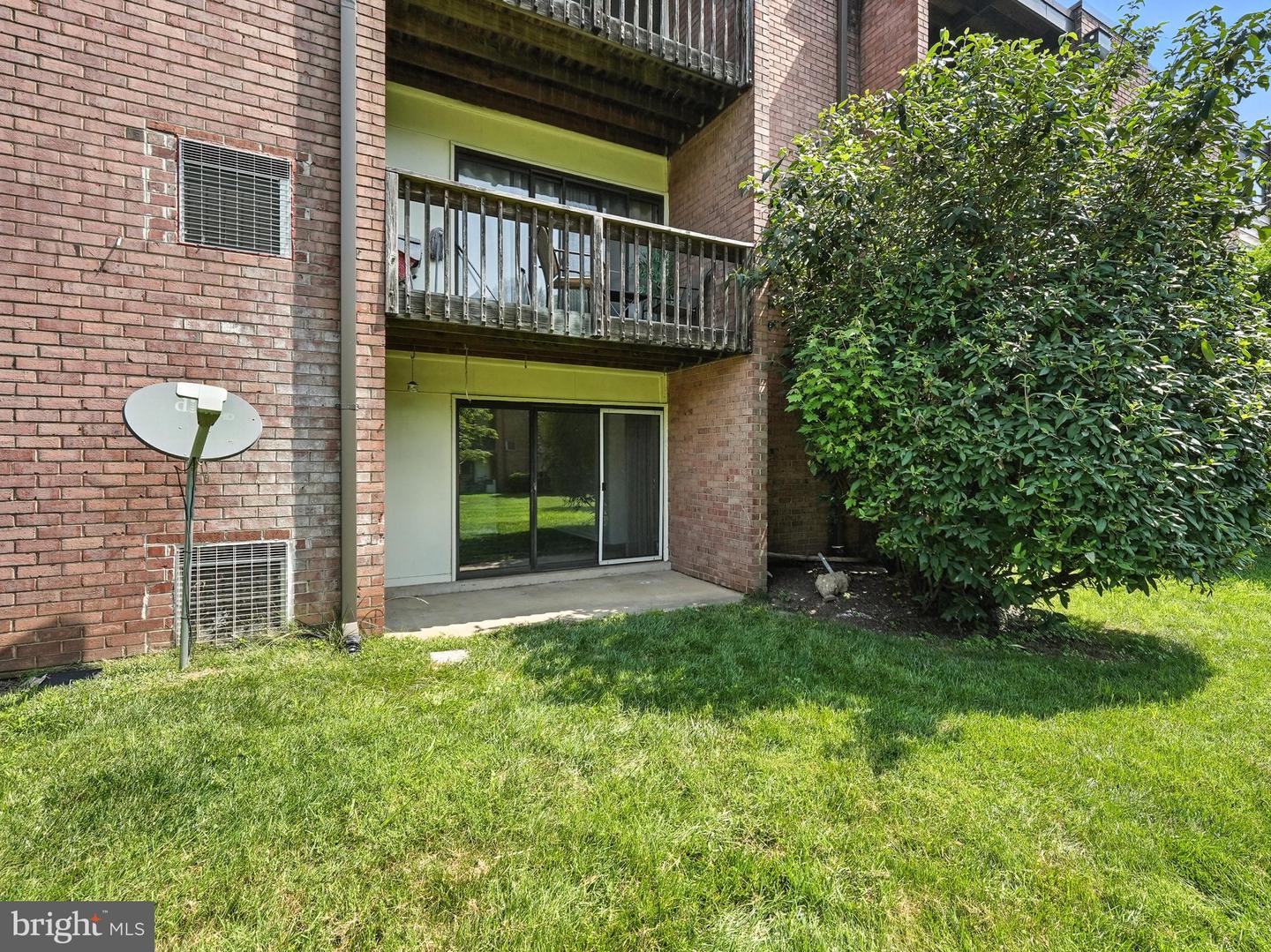 10723 W WEST DR #103, FAIRFAX, Virginia 22030, 2 Bedrooms Bedrooms, ,1 BathroomBathrooms,Residential,For sale,10723 W WEST DR #103,VAFC2006646 MLS # VAFC2006646