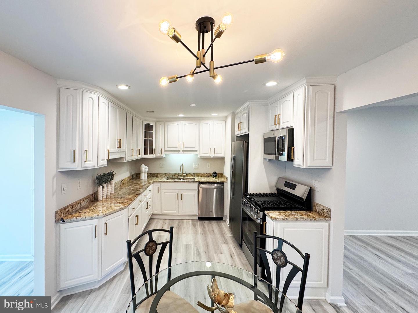 6610 STAGECOACH ST, SPRINGFIELD, Virginia 22150, 3 Bedrooms Bedrooms, ,2 BathroomsBathrooms,Residential,For sale,6610 STAGECOACH ST,VAFX2256690 MLS # VAFX2256690