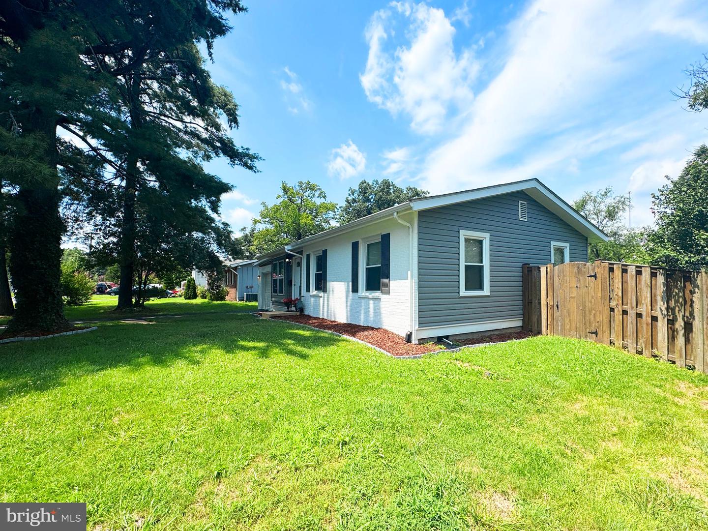 6610 STAGECOACH ST, SPRINGFIELD, Virginia 22150, 3 Bedrooms Bedrooms, ,2 BathroomsBathrooms,Residential,For sale,6610 STAGECOACH ST,VAFX2256690 MLS # VAFX2256690