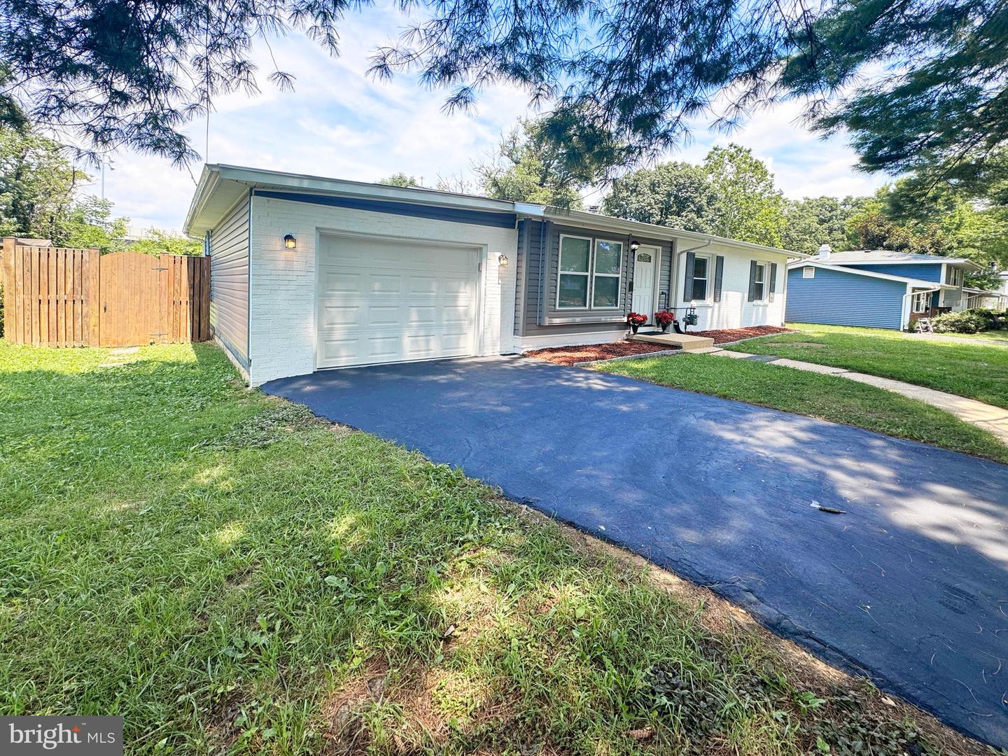 6610 STAGECOACH ST, SPRINGFIELD, Virginia 22150, 3 Bedrooms Bedrooms, ,2 BathroomsBathrooms,Residential,For sale,6610 STAGECOACH ST,VAFX2256690 MLS # VAFX2256690