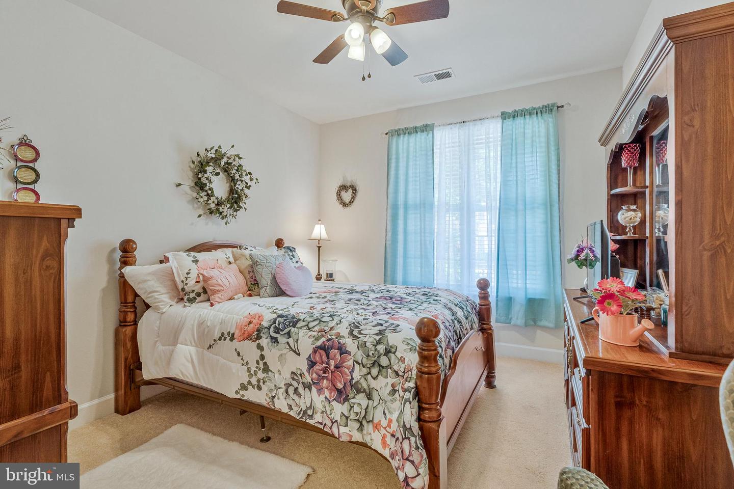 7065 HERITAGE HUNT DR #101, GAINESVILLE, Virginia 20155, 2 Bedrooms Bedrooms, ,2 BathroomsBathrooms,Residential,For sale,7065 HERITAGE HUNT DR #101,VAPW2099800 MLS # VAPW2099800