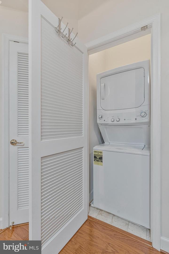 7065 HERITAGE HUNT DR #101, GAINESVILLE, Virginia 20155, 2 Bedrooms Bedrooms, ,2 BathroomsBathrooms,Residential,For sale,7065 HERITAGE HUNT DR #101,VAPW2099800 MLS # VAPW2099800
