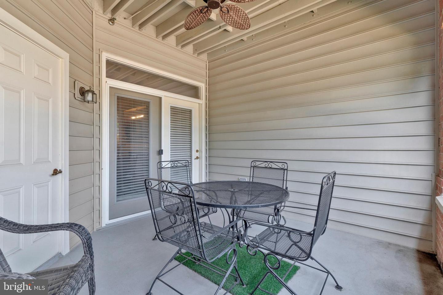 7065 HERITAGE HUNT DR #101, GAINESVILLE, Virginia 20155, 2 Bedrooms Bedrooms, ,2 BathroomsBathrooms,Residential,For sale,7065 HERITAGE HUNT DR #101,VAPW2099800 MLS # VAPW2099800