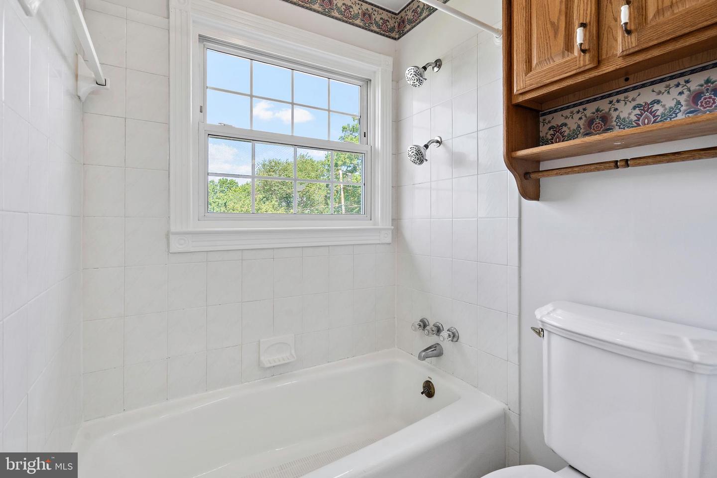 6503 CARRIAGE DR, ALEXANDRIA, Virginia 22310, 3 Bedrooms Bedrooms, ,2 BathroomsBathrooms,Residential,For sale,6503 CARRIAGE DR,VAFX2257206 MLS # VAFX2257206