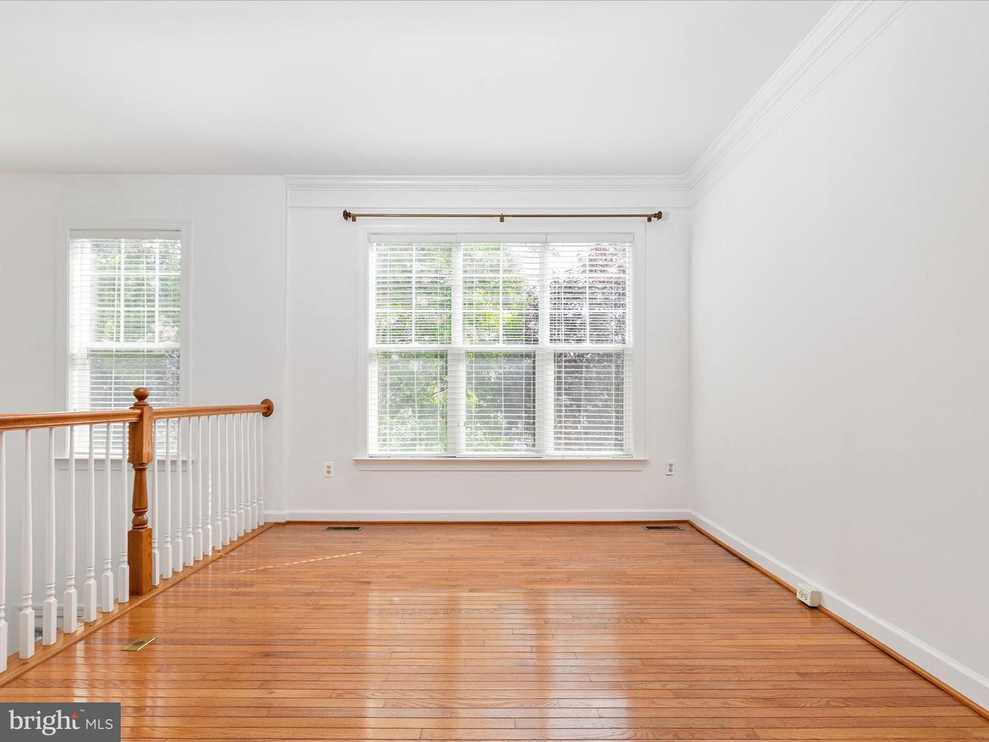 8105 RAINWATER CIR, MANASSAS, Virginia 20111, 3 Bedrooms Bedrooms, ,3 BathroomsBathrooms,Residential,For sale,8105 RAINWATER CIR,VAPW2099868 MLS # VAPW2099868
