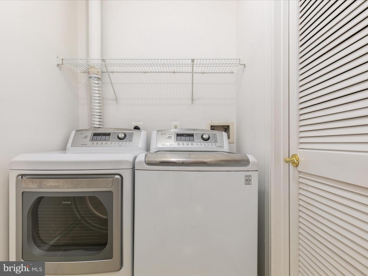 8105 RAINWATER CIR, MANASSAS, Virginia 20111, 3 Bedrooms Bedrooms, ,3 BathroomsBathrooms,Residential,For sale,8105 RAINWATER CIR,VAPW2099868 MLS # VAPW2099868
