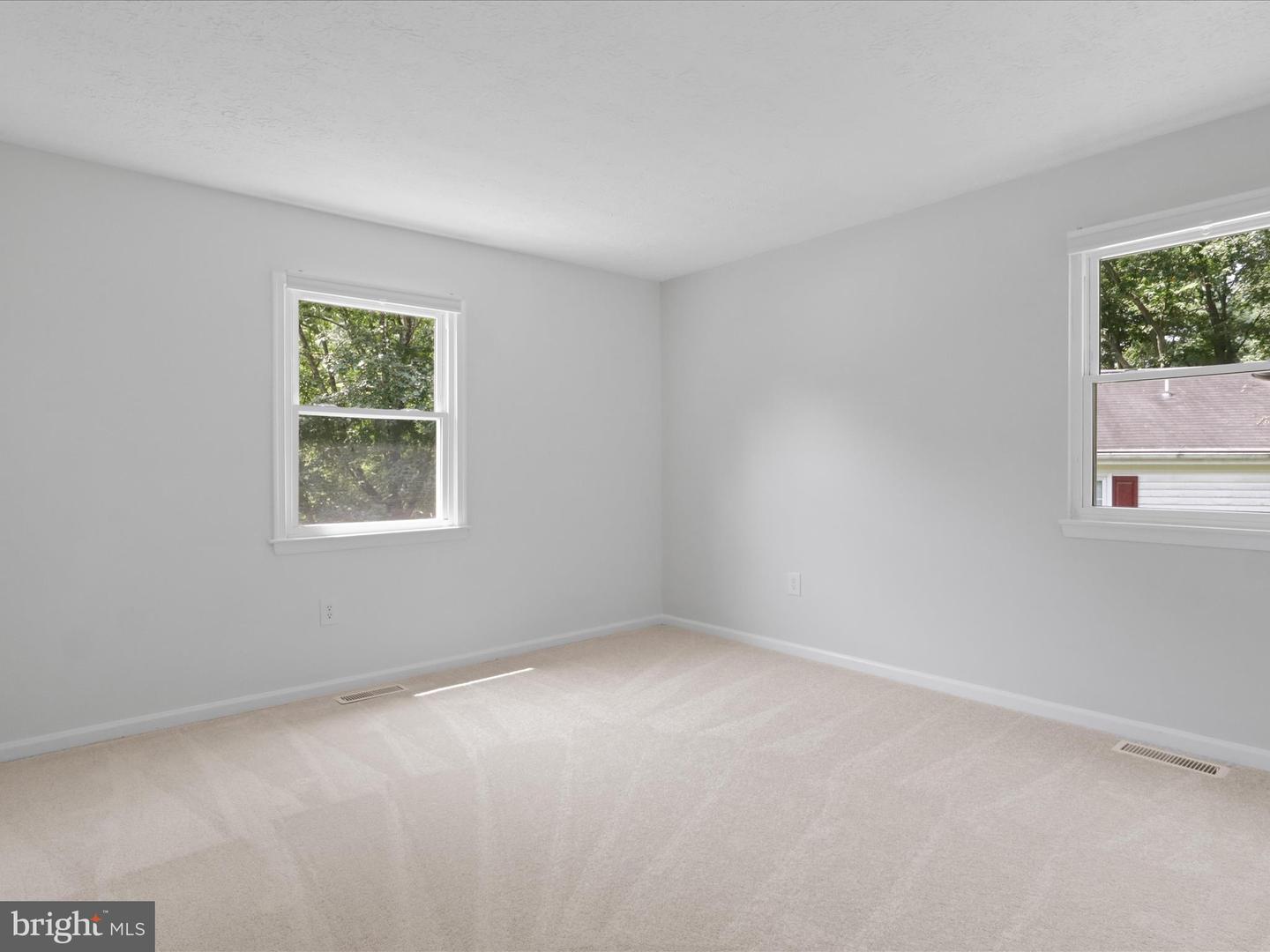 9120 BEACHWAY LN, SPRINGFIELD, Virginia 22153, 4 Bedrooms Bedrooms, ,3 BathroomsBathrooms,Residential,For sale,9120 BEACHWAY LN,VAFX2257736 MLS # VAFX2257736