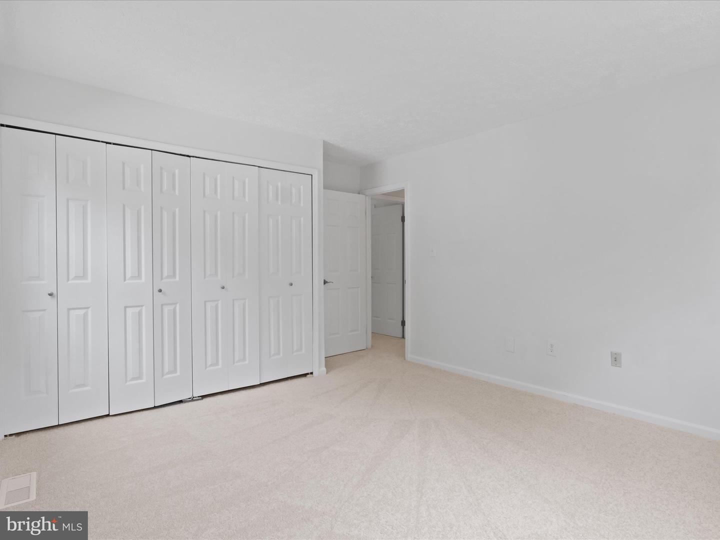 9120 BEACHWAY LN, SPRINGFIELD, Virginia 22153, 4 Bedrooms Bedrooms, ,3 BathroomsBathrooms,Residential,For sale,9120 BEACHWAY LN,VAFX2257736 MLS # VAFX2257736
