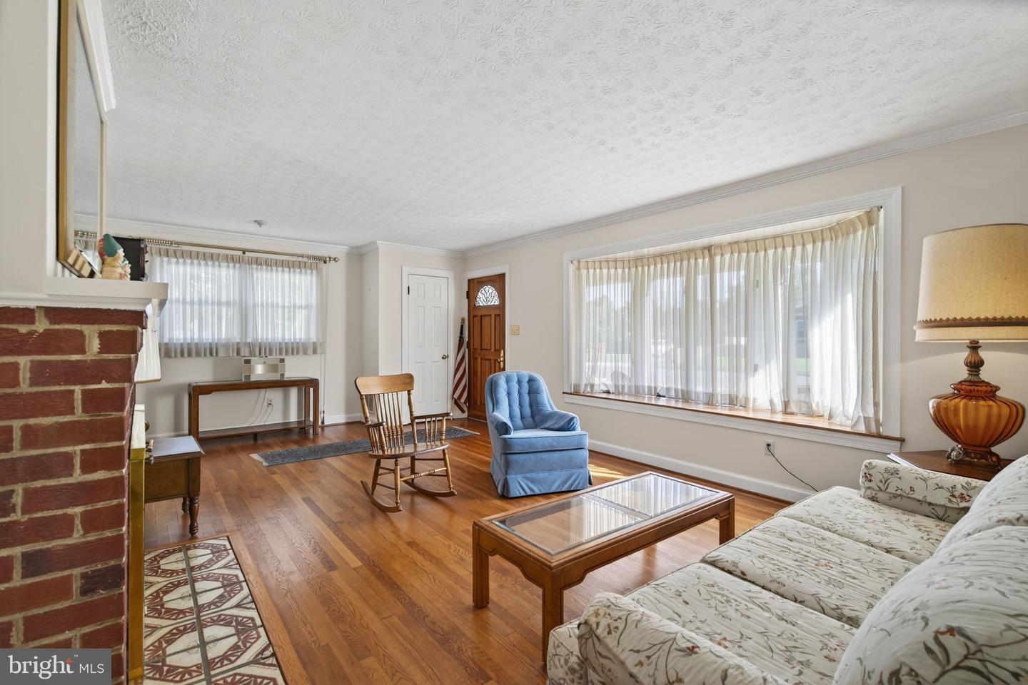 2700 SCHOOLEY DR, ALEXANDRIA, Virginia 22306, 3 Bedrooms Bedrooms, 6 Rooms Rooms,3 BathroomsBathrooms,Residential,For sale,2700 SCHOOLEY DR,VAFX2258004 MLS # VAFX2258004