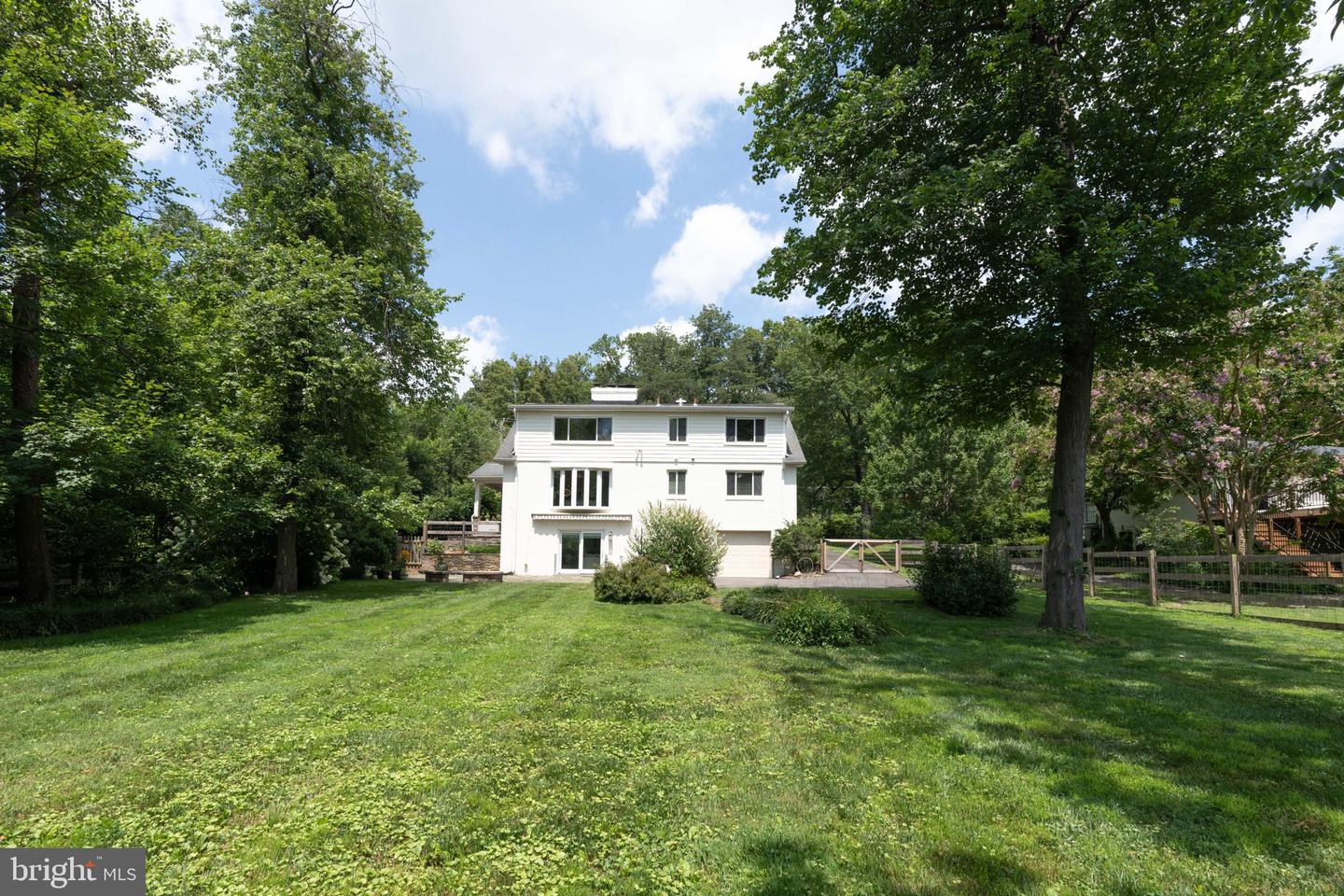6611 DEARBORN DR, FALLS CHURCH, Virginia 22044, 5 Bedrooms Bedrooms, ,3 BathroomsBathrooms,Residential,For sale,6611 DEARBORN DR,VAFX2258200 MLS # VAFX2258200