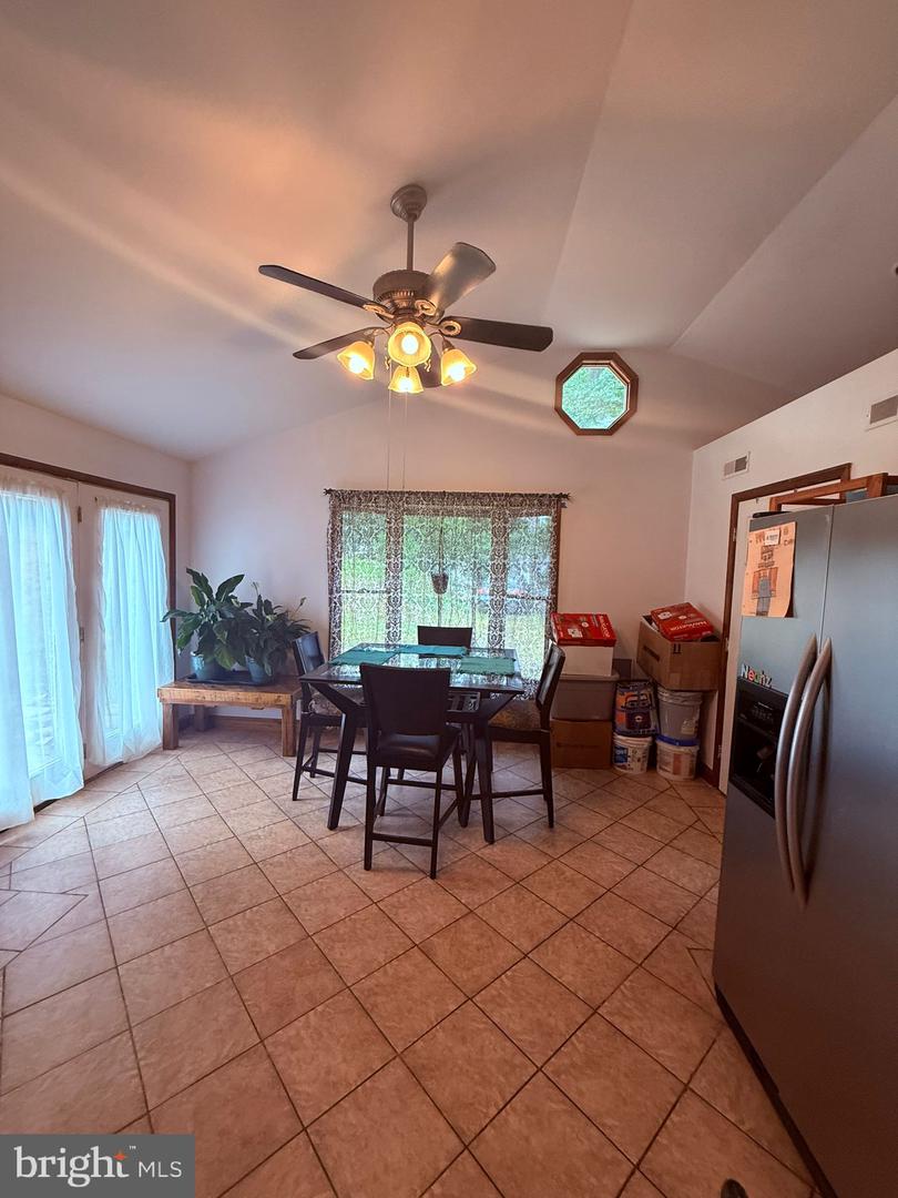 18318 SHARON RD, TRIANGLE, Virginia 22172, 3 Bedrooms Bedrooms, ,2 BathroomsBathrooms,Residential,For sale,18318 SHARON RD,VAPW2100266 MLS # VAPW2100266
