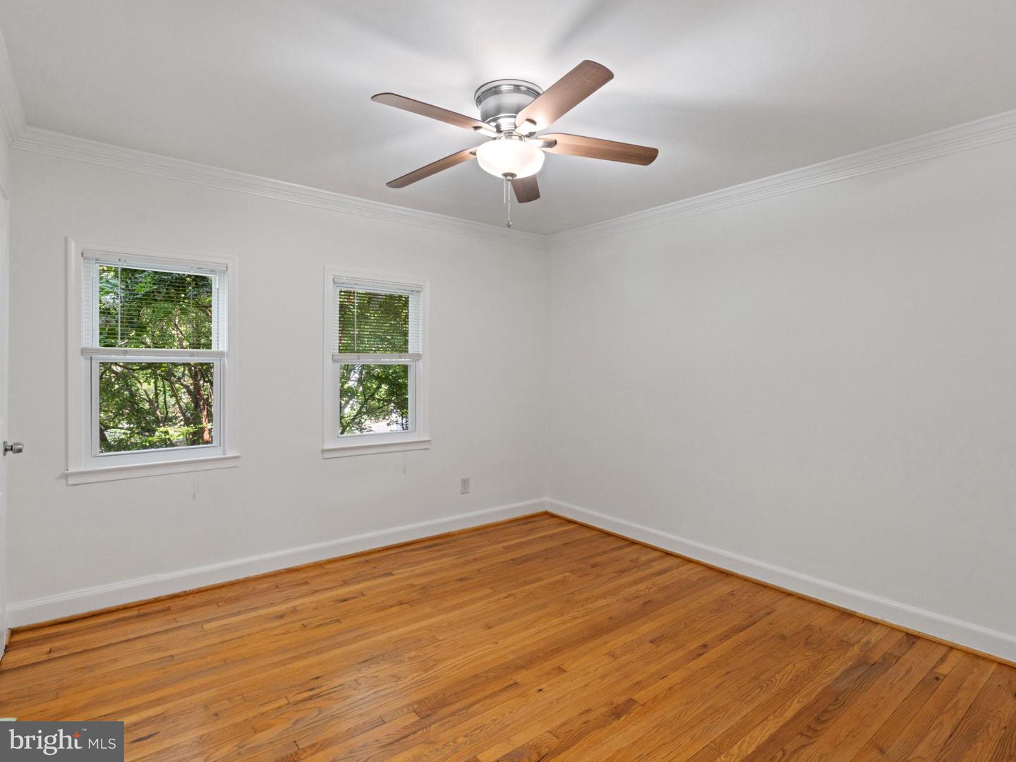 423 MT VERNON AVE, ALEXANDRIA, Virginia 22301, 2 Bedrooms Bedrooms, ,2 BathroomsBathrooms,Residential,For sale,423 MT VERNON AVE,VAAX2048034 MLS # VAAX2048034