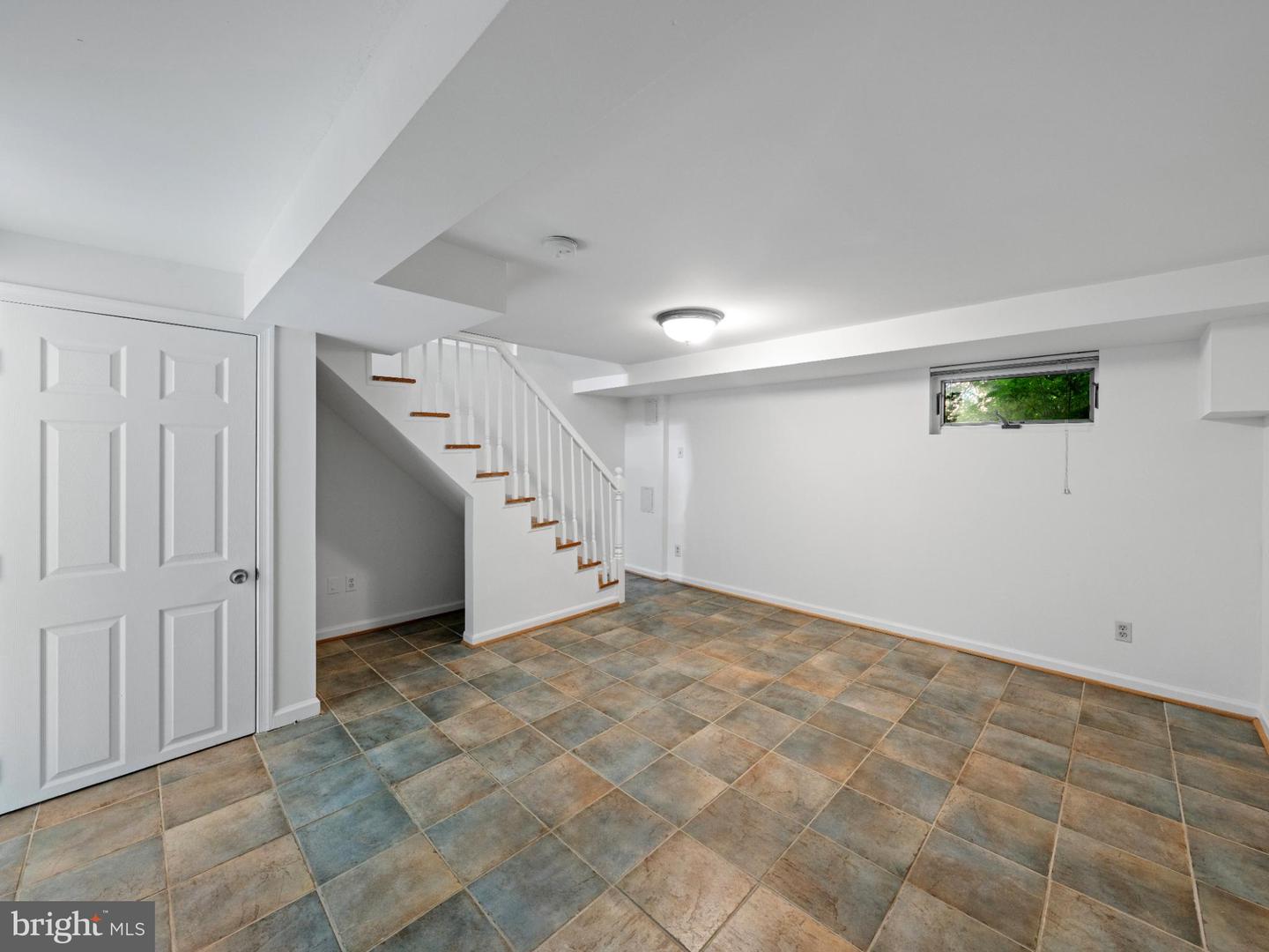 423 MT VERNON AVE, ALEXANDRIA, Virginia 22301, 2 Bedrooms Bedrooms, ,2 BathroomsBathrooms,Residential,For sale,423 MT VERNON AVE,VAAX2048034 MLS # VAAX2048034