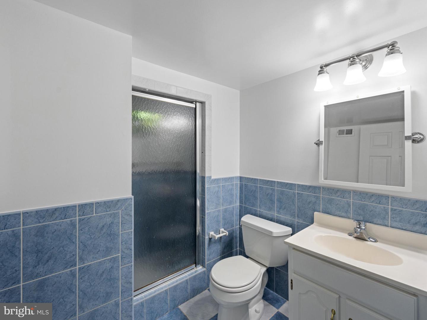 423 MT VERNON AVE, ALEXANDRIA, Virginia 22301, 2 Bedrooms Bedrooms, ,2 BathroomsBathrooms,Residential,For sale,423 MT VERNON AVE,VAAX2048034 MLS # VAAX2048034