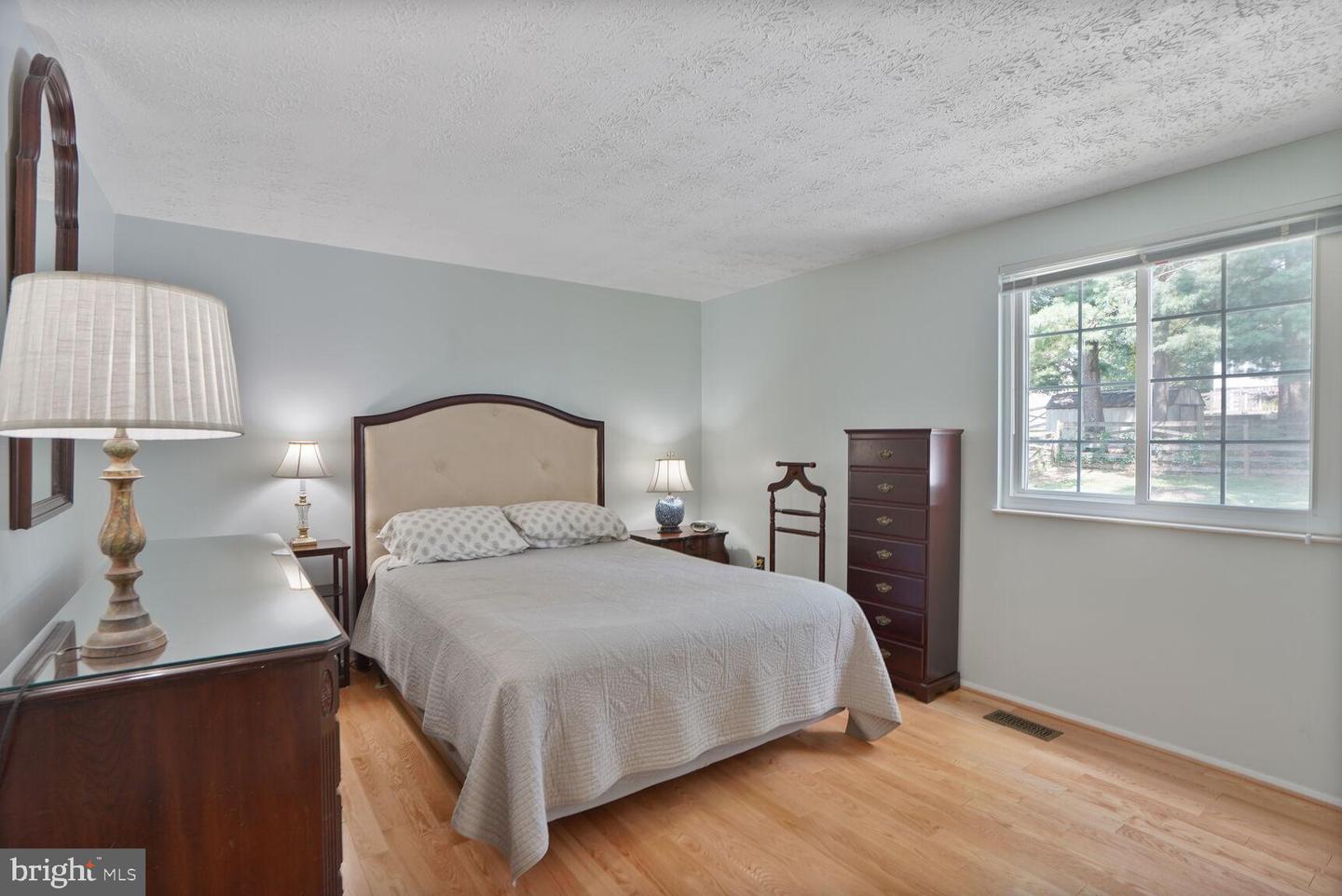 12793 BRADWELL RD, HERNDON, Virginia 20171, 3 Bedrooms Bedrooms, 12 Rooms Rooms,2 BathroomsBathrooms,Residential,For sale,12793 BRADWELL RD,VAFX2258396 MLS # VAFX2258396