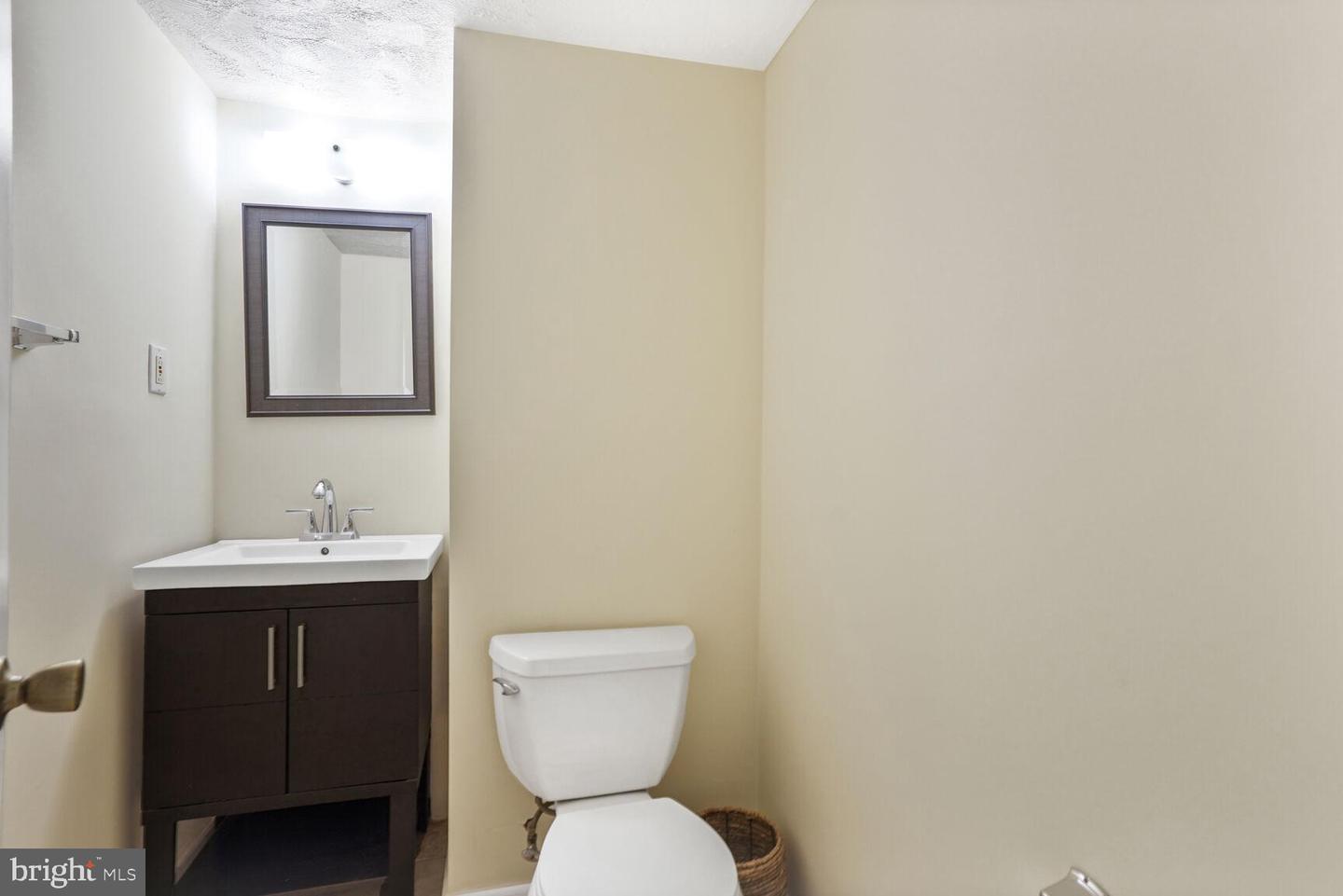 12793 BRADWELL RD, HERNDON, Virginia 20171, 3 Bedrooms Bedrooms, 12 Rooms Rooms,2 BathroomsBathrooms,Residential,For sale,12793 BRADWELL RD,VAFX2258396 MLS # VAFX2258396