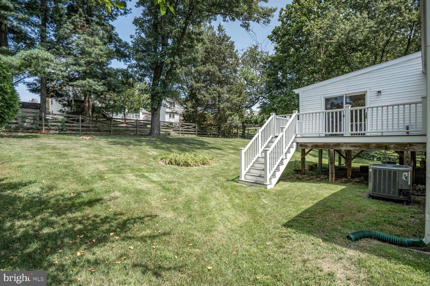 12793 BRADWELL RD, HERNDON, Virginia 20171, 3 Bedrooms Bedrooms, 12 Rooms Rooms,2 BathroomsBathrooms,Residential,For sale,12793 BRADWELL RD,VAFX2258396 MLS # VAFX2258396