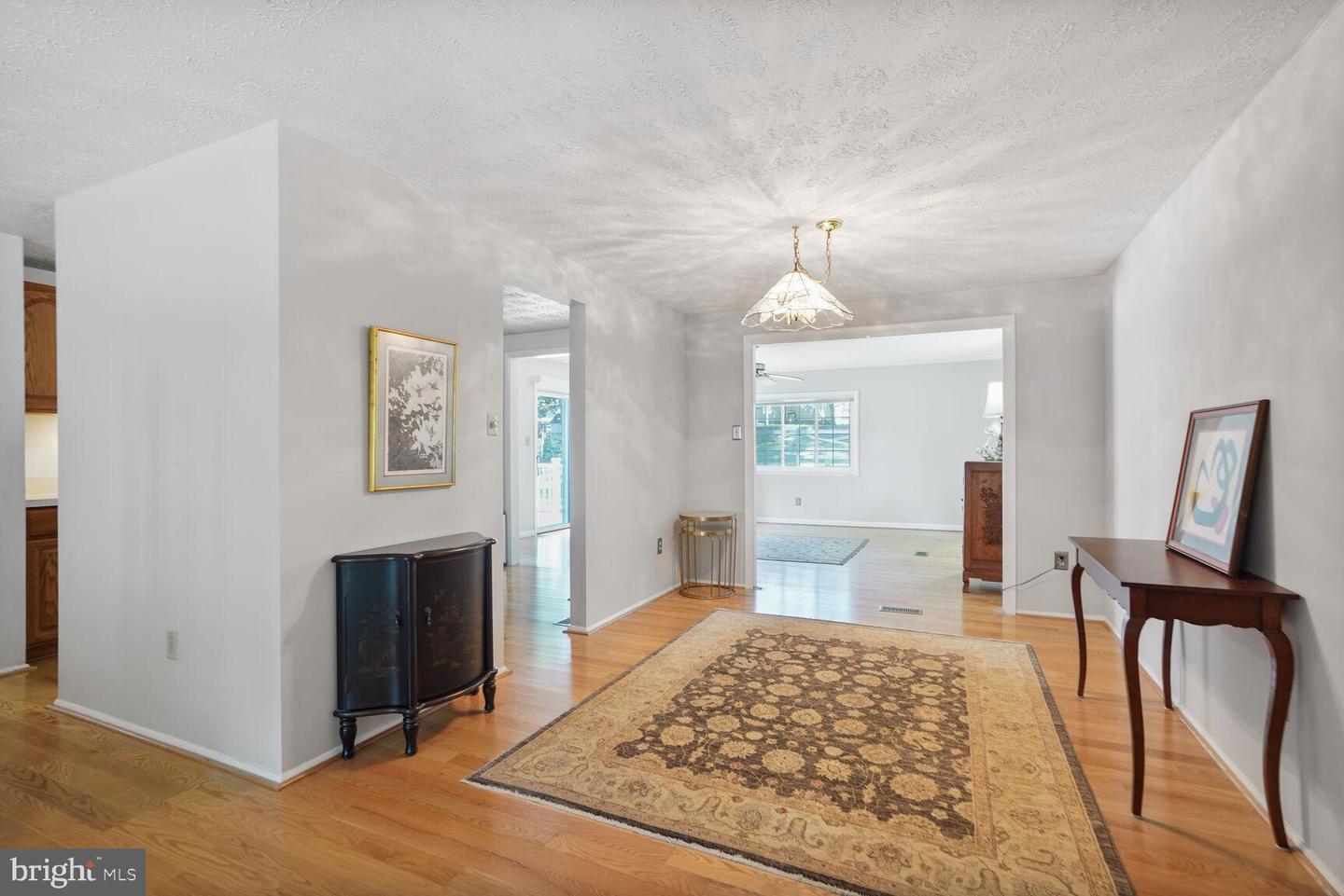12793 BRADWELL RD, HERNDON, Virginia 20171, 3 Bedrooms Bedrooms, 12 Rooms Rooms,2 BathroomsBathrooms,Residential,For sale,12793 BRADWELL RD,VAFX2258396 MLS # VAFX2258396