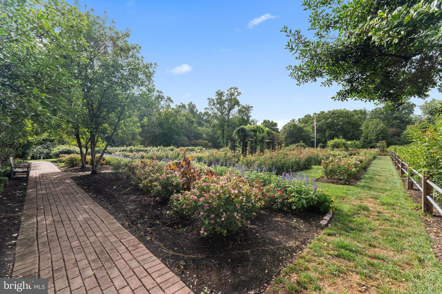 4600 S FOUR MILE RUN DR #629, ARLINGTON, Virginia 22204, ,1 BathroomBathrooms,Residential,For sale,4600 S FOUR MILE RUN DR #629,VAAR2061602 MLS # VAAR2061602