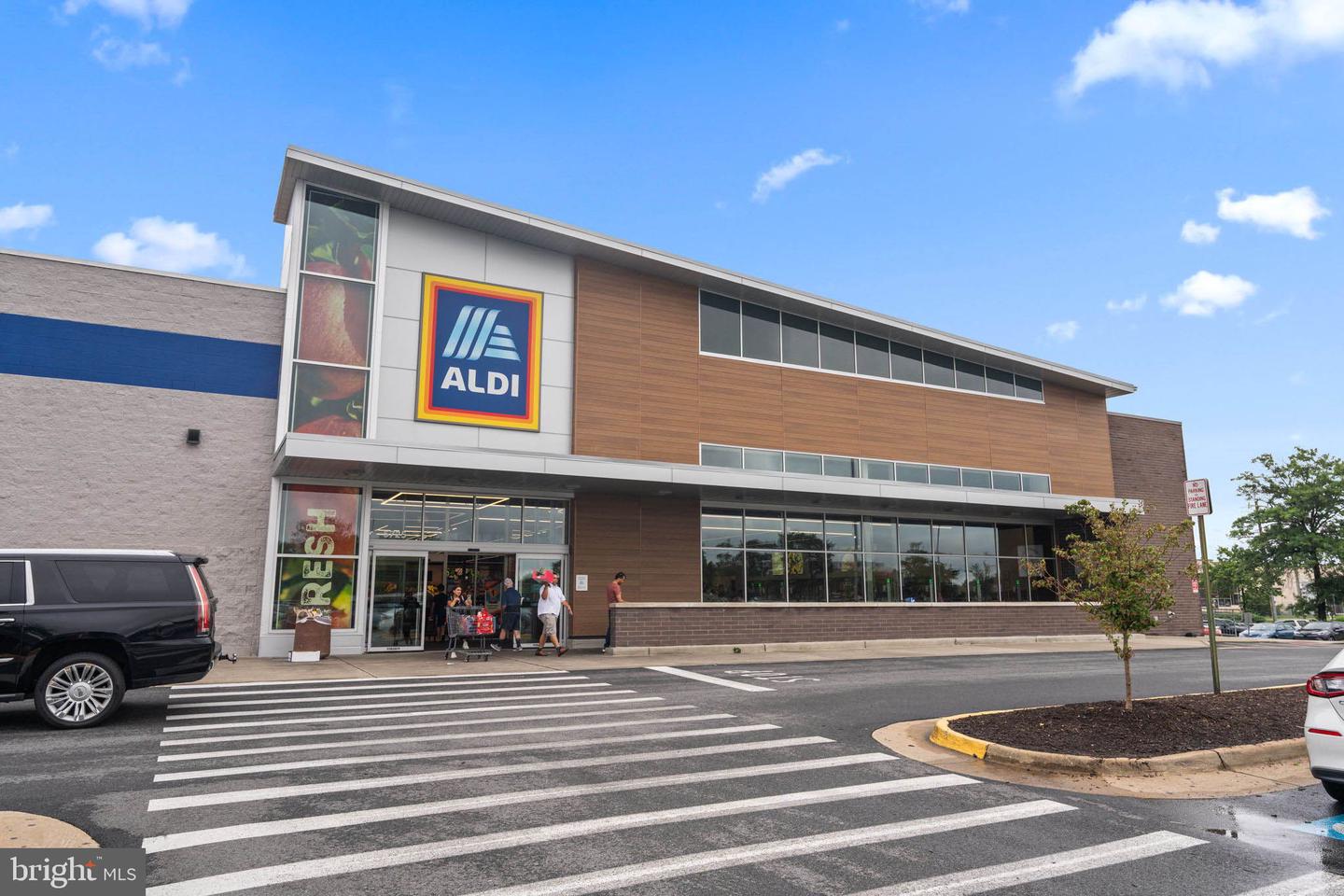 4600 S FOUR MILE RUN DR #629, ARLINGTON, Virginia 22204, ,1 BathroomBathrooms,Residential,For sale,4600 S FOUR MILE RUN DR #629,VAAR2061602 MLS # VAAR2061602