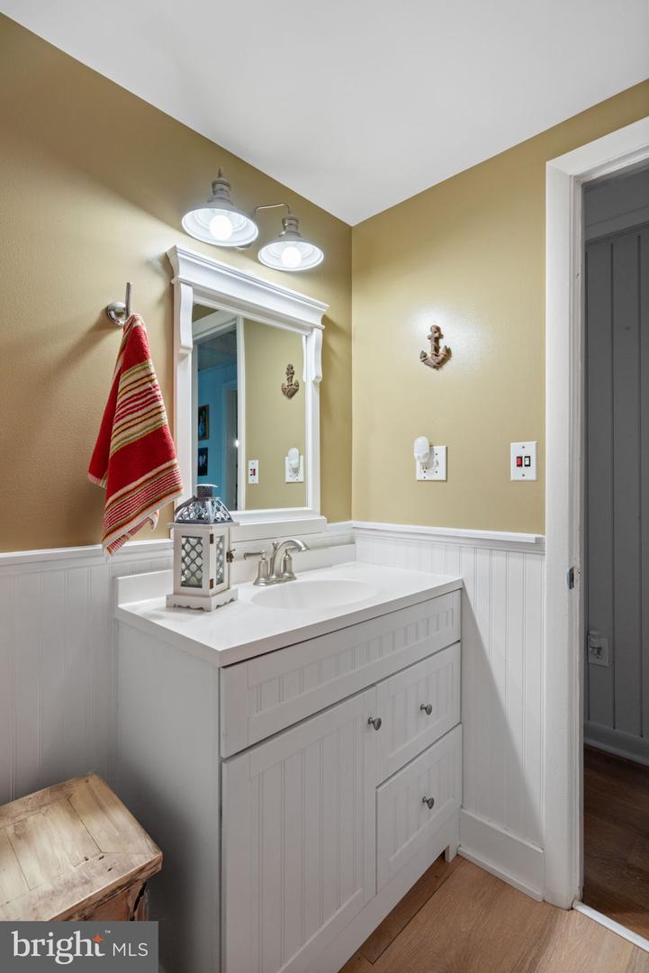 11974 MENTE RD, MANASSAS, Virginia 20112, 4 Bedrooms Bedrooms, ,2 BathroomsBathrooms,Residential,For sale,11974 MENTE RD,VAPW2100368 MLS # VAPW2100368