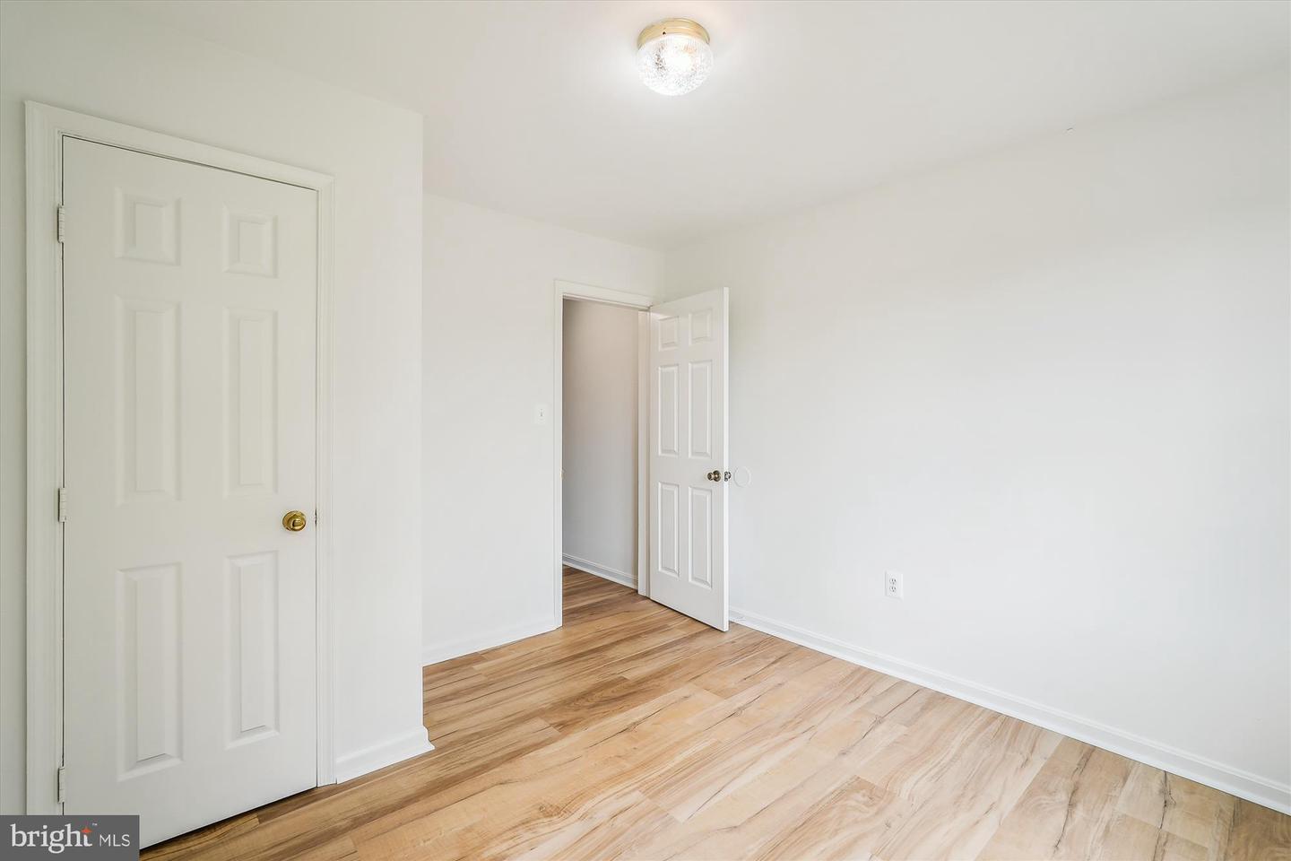 42924 MAPLEGROVE CT, ASHBURN, Virginia 20147, 5 Bedrooms Bedrooms, ,3 BathroomsBathrooms,Residential,For sale,42924 MAPLEGROVE CT,VALO2103488 MLS # VALO2103488