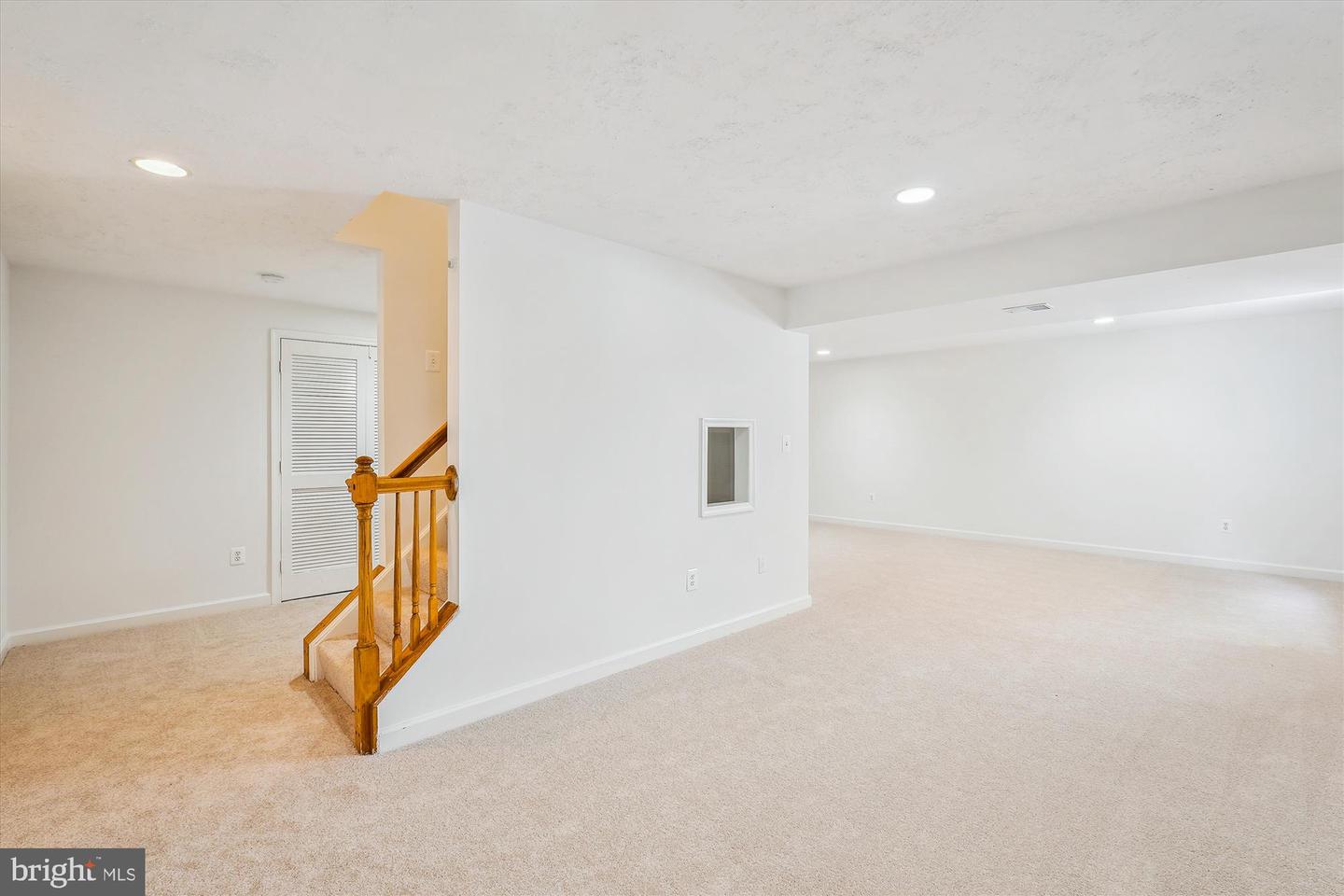 42924 MAPLEGROVE CT, ASHBURN, Virginia 20147, 5 Bedrooms Bedrooms, ,3 BathroomsBathrooms,Residential,For sale,42924 MAPLEGROVE CT,VALO2103488 MLS # VALO2103488