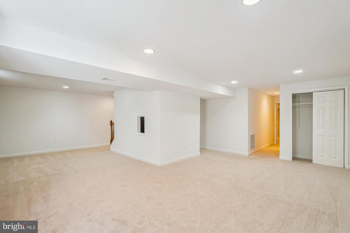 42924 MAPLEGROVE CT, ASHBURN, Virginia 20147, 5 Bedrooms Bedrooms, ,3 BathroomsBathrooms,Residential,For sale,42924 MAPLEGROVE CT,VALO2103488 MLS # VALO2103488
