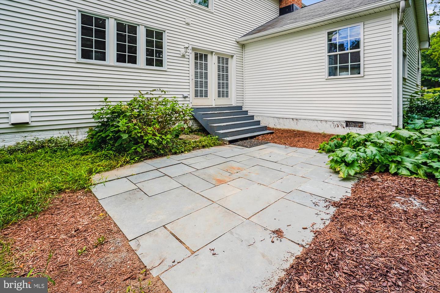 42924 MAPLEGROVE CT, ASHBURN, Virginia 20147, 5 Bedrooms Bedrooms, ,3 BathroomsBathrooms,Residential,For sale,42924 MAPLEGROVE CT,VALO2103488 MLS # VALO2103488